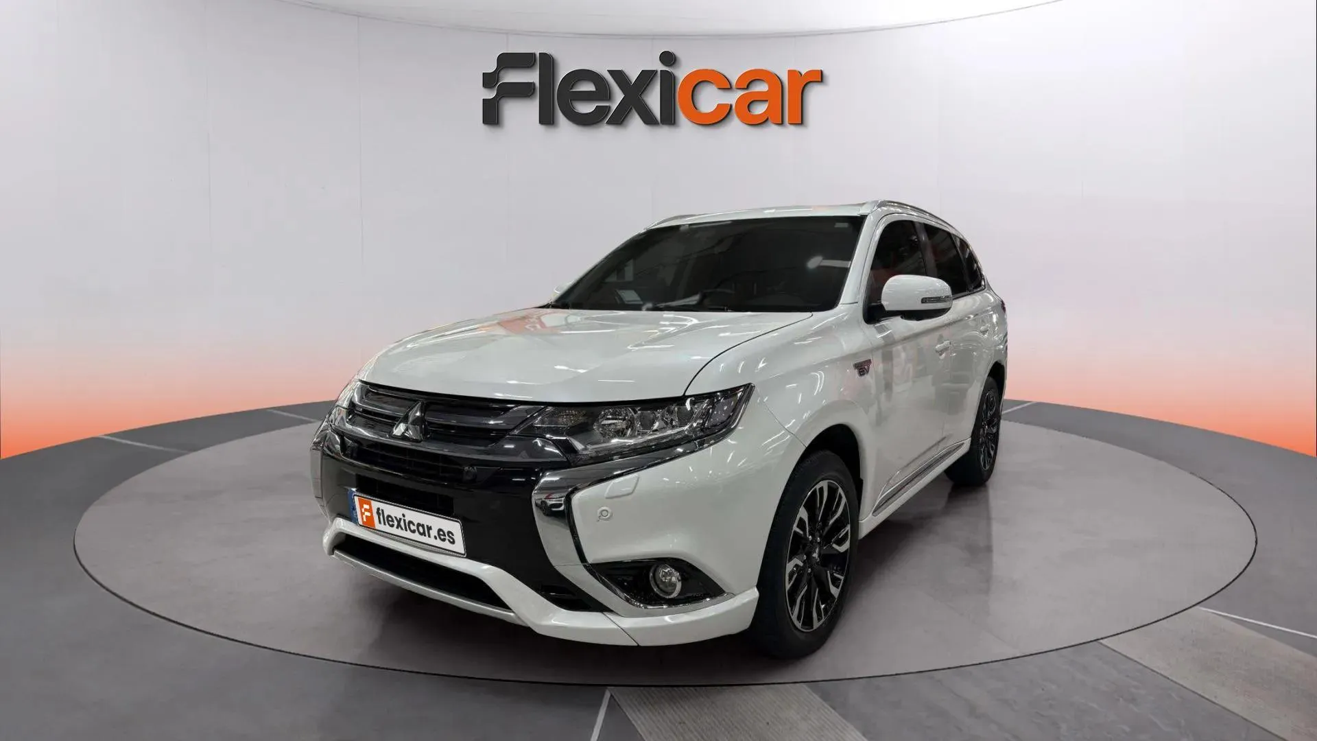 Mitsubishi Outlander 2.0 PHEV Kaiteki 4WD - foto 3