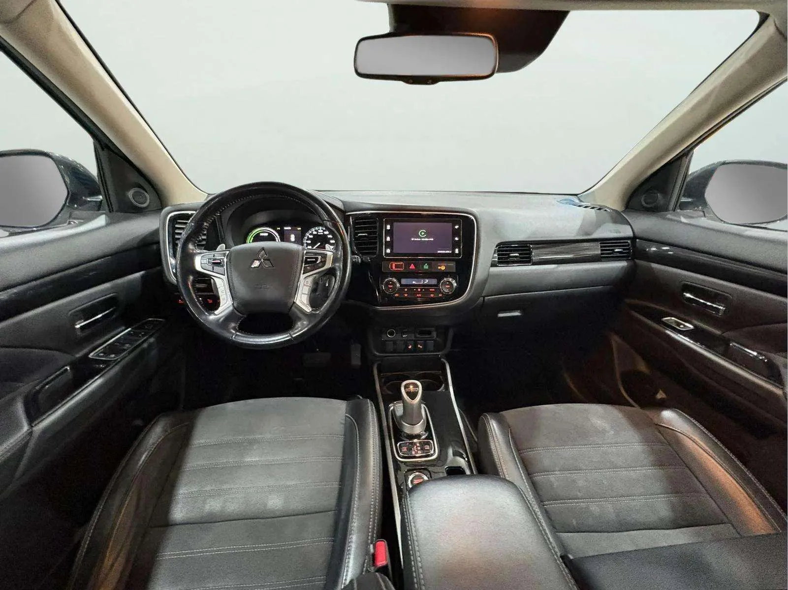 Mitsubishi Outlander 2.0 PHEV Kaiteki 4WD - foto 10