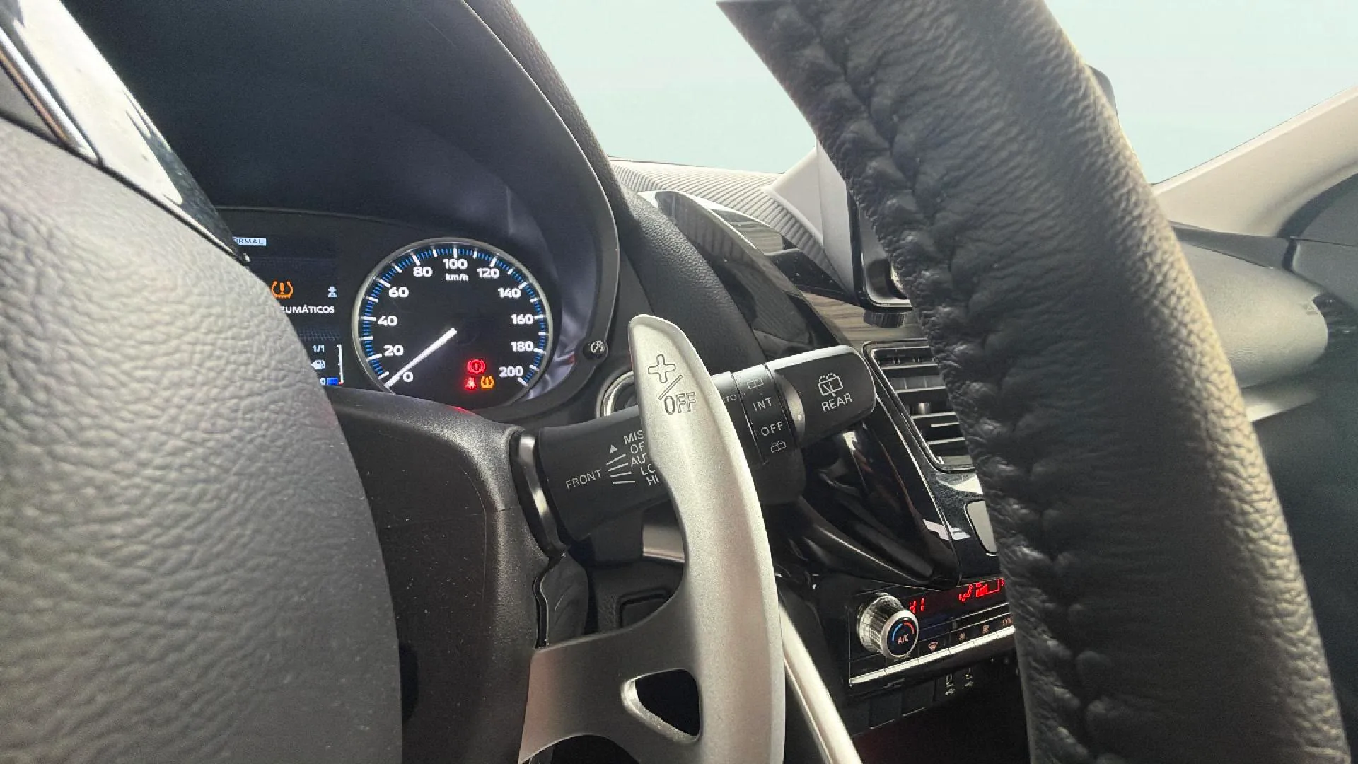 Mitsubishi Eclipse Cross 2.4 PHEV Motion 4WD - foto 17