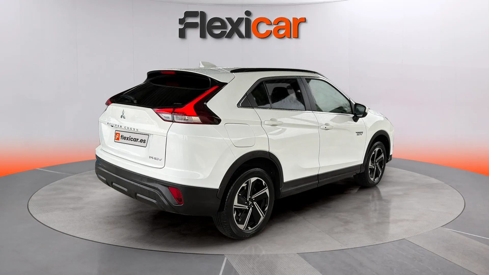 Mitsubishi Eclipse Cross 2.4 PHEV Motion 4WD - foto 5