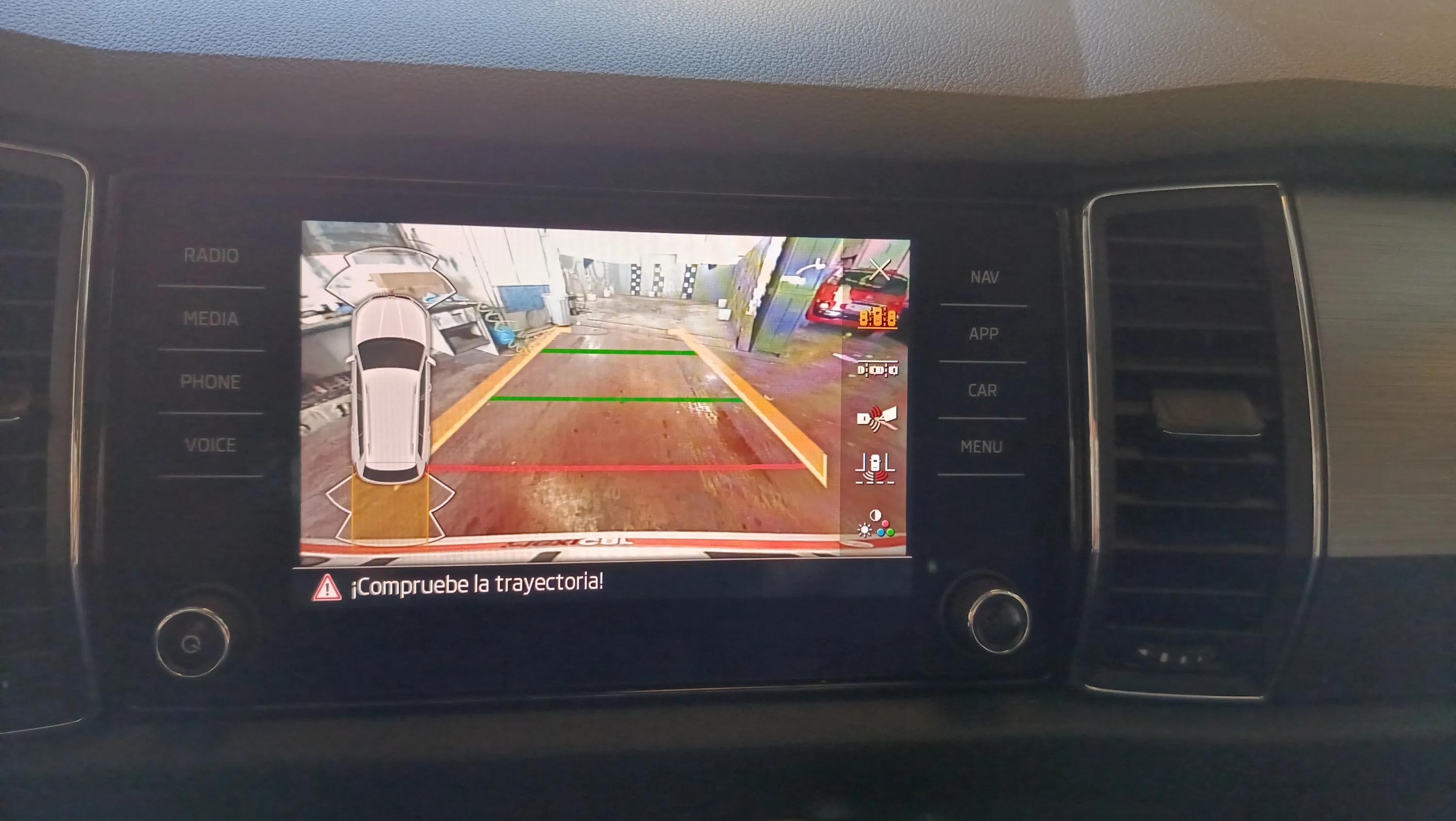 Škoda Kodiaq 2.0 TDI DSG 4x2 Ambition - foto 7