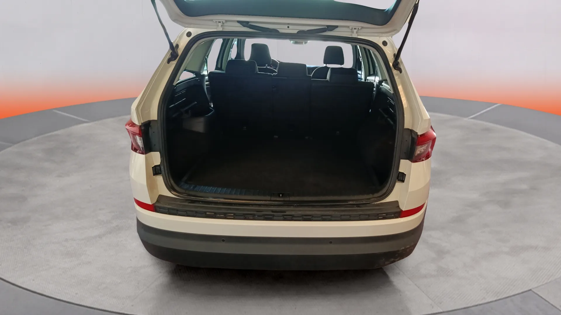 Škoda Kodiaq 2.0 TDI DSG 4x2 Ambition - foto 14