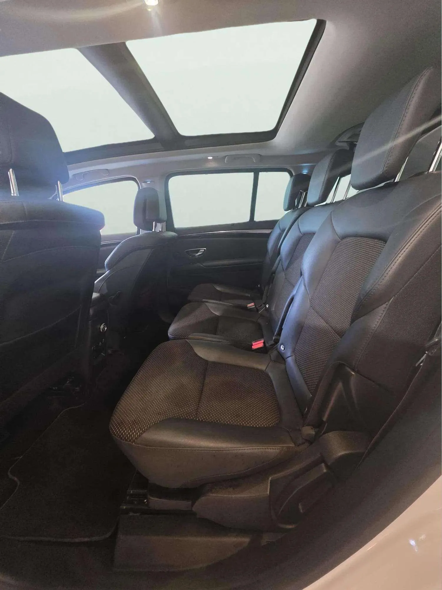 Renault Espace Initiale P. Blue dCi EDC - foto 10