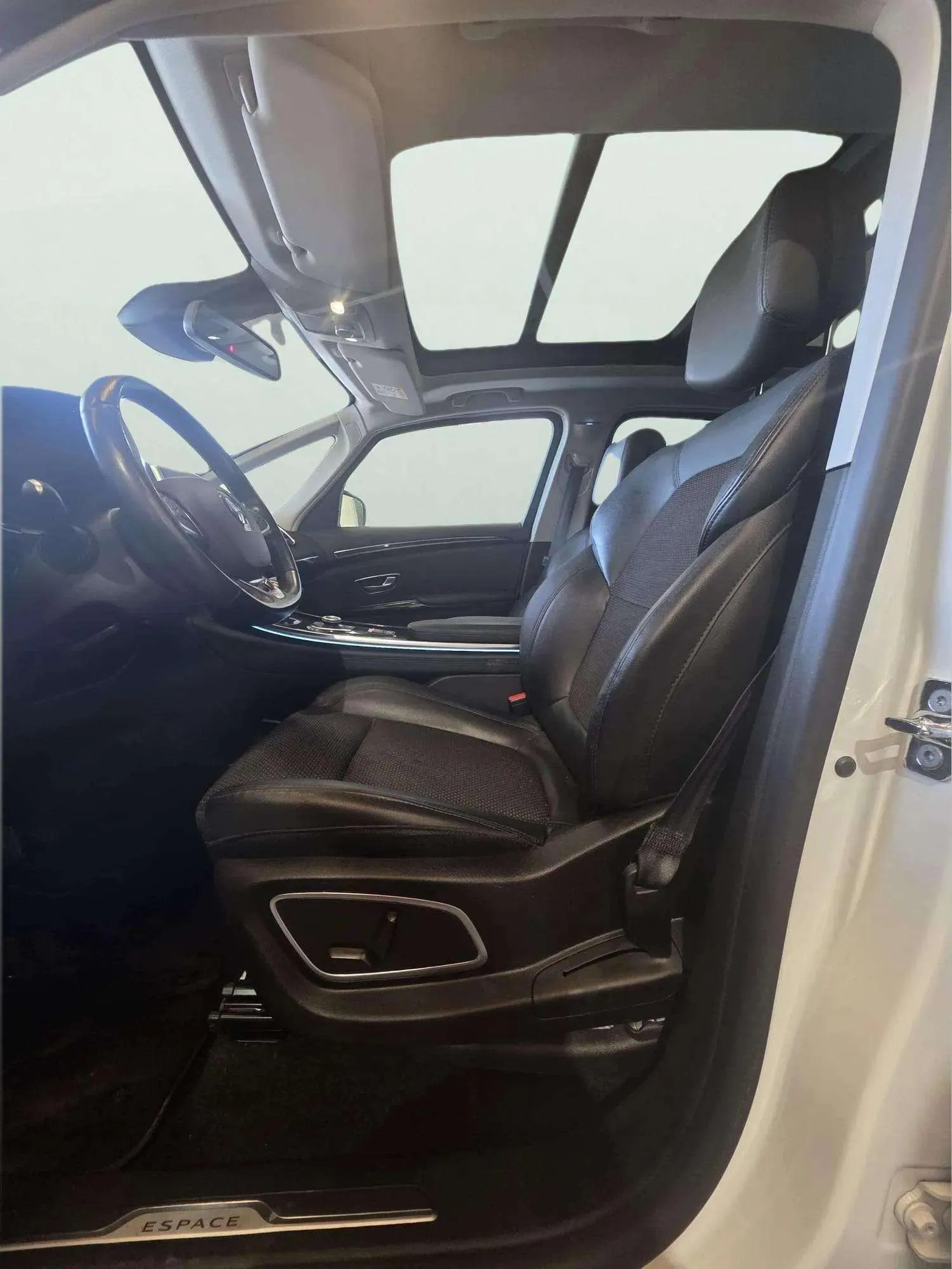 Renault Espace Initiale P. Blue dCi EDC - foto 8