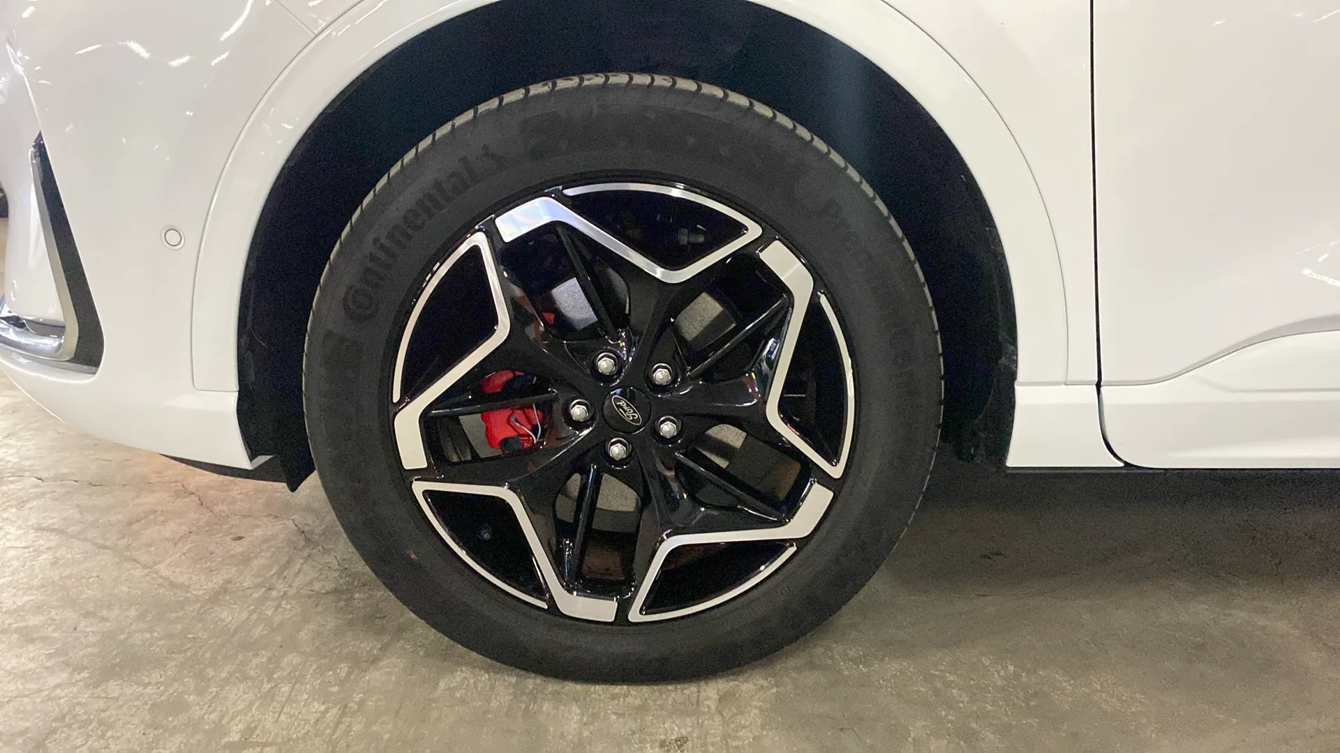 Ford Kuga ST-Line X 2.5 Duratec PHEV - foto 30