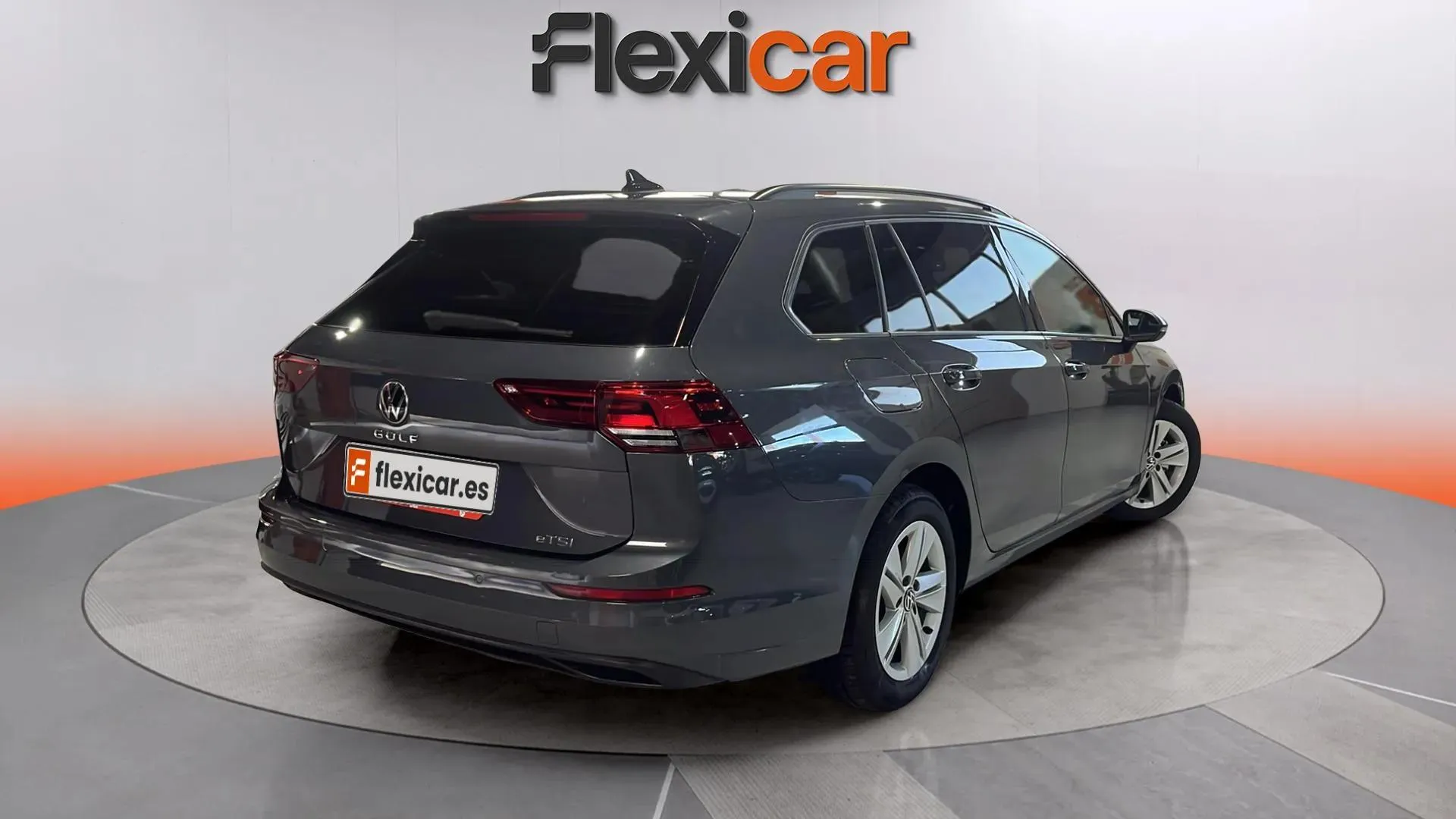 Volkswagen Golf Life 1.5 eTSI DSG Variant - foto 6