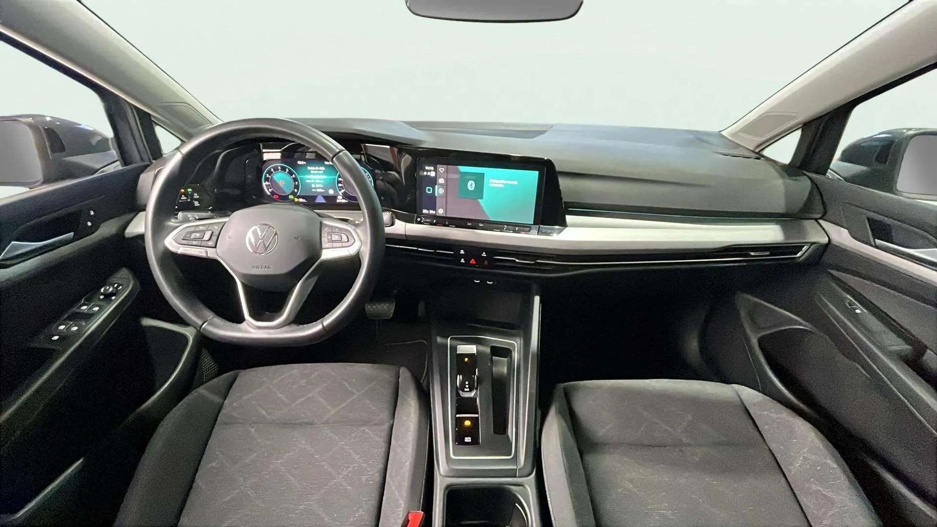 Volkswagen Golf Life 1.5 eTSI DSG Variant - foto 9