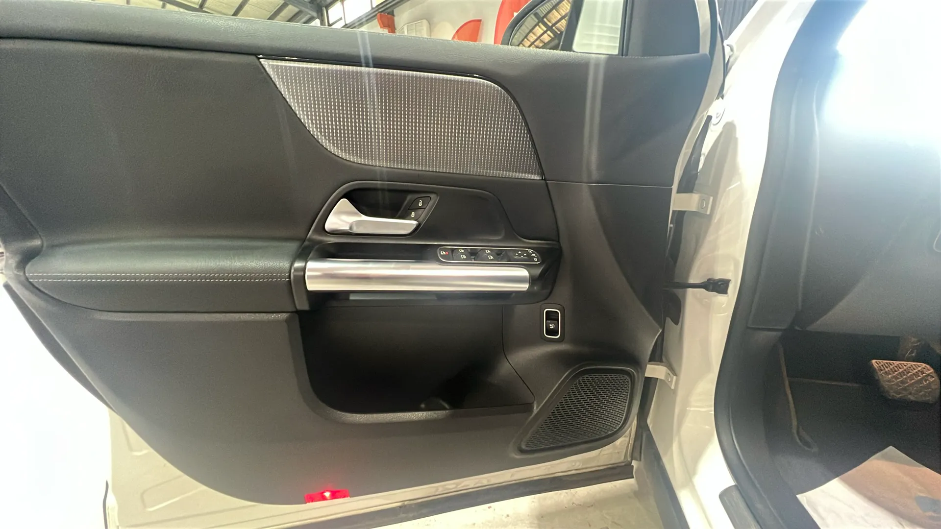 Mercedes-Benz GLA 200 D 4MATIC - foto 15