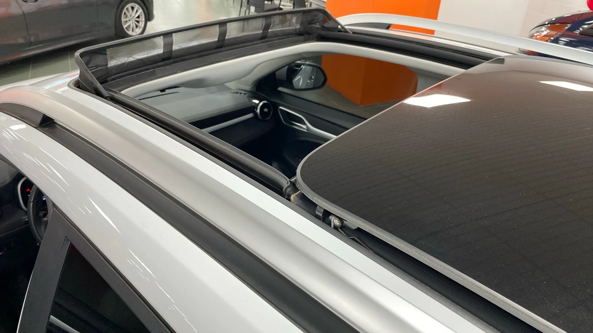 MG ZS Luxury Long Range OBC - foto 6