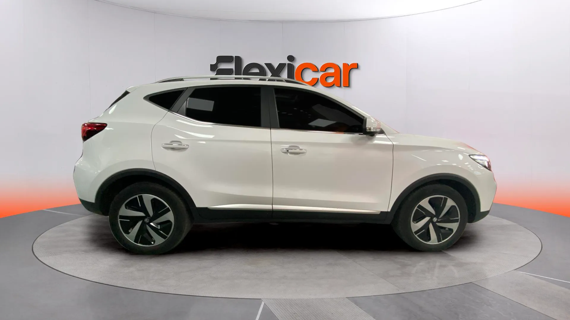 MG ZS Luxury Long Range OBC - foto 4