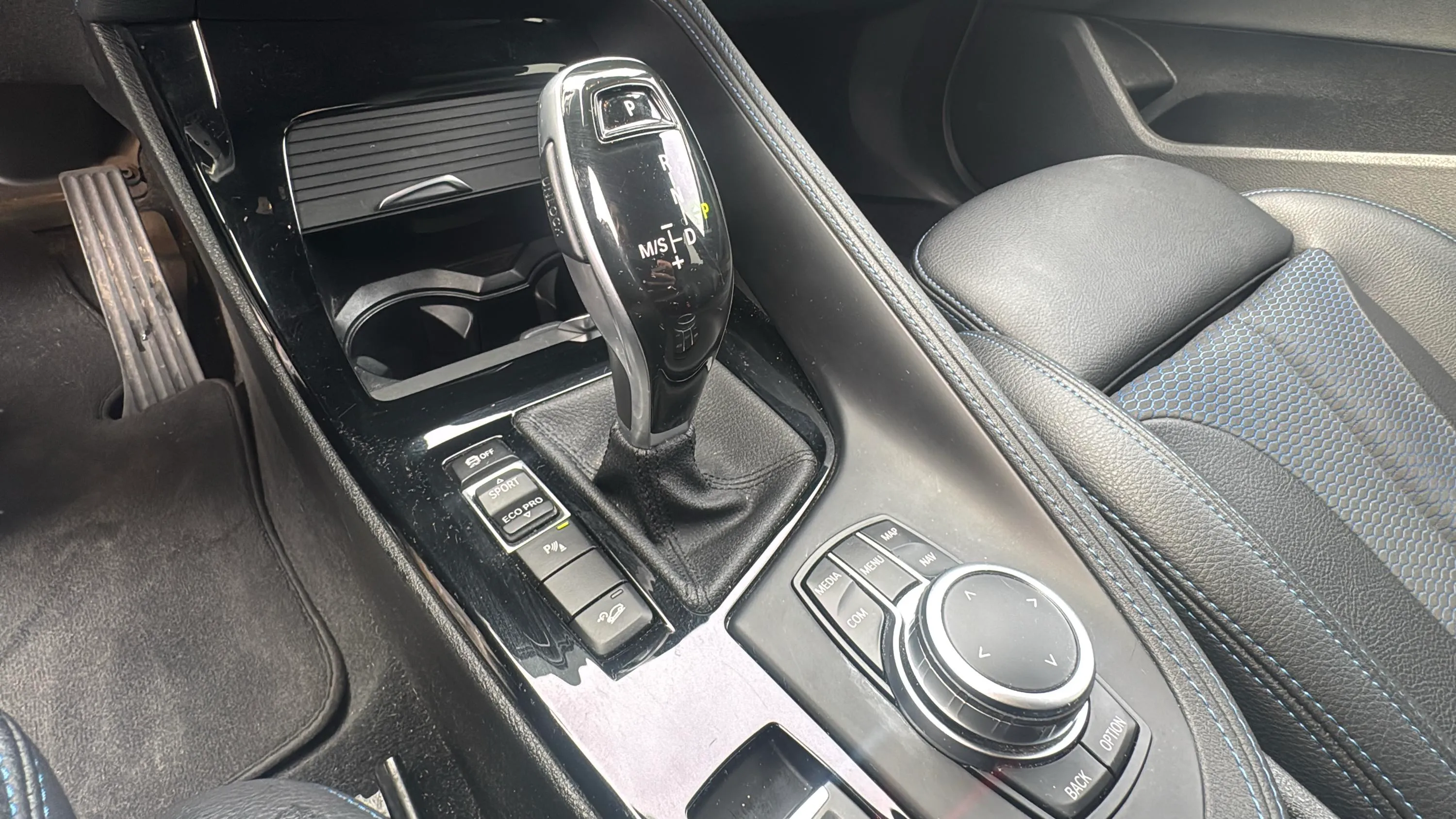 BMW X1 xDrive20dA - foto 15