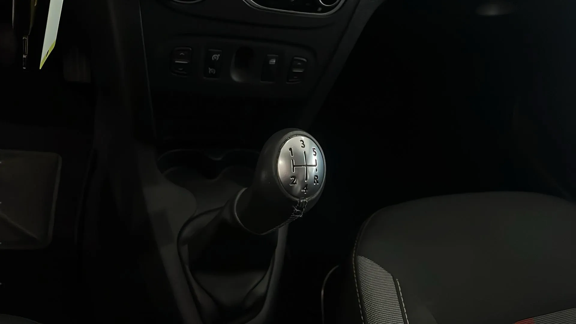Dacia Sandero Stepway Comfort TCe - foto 14