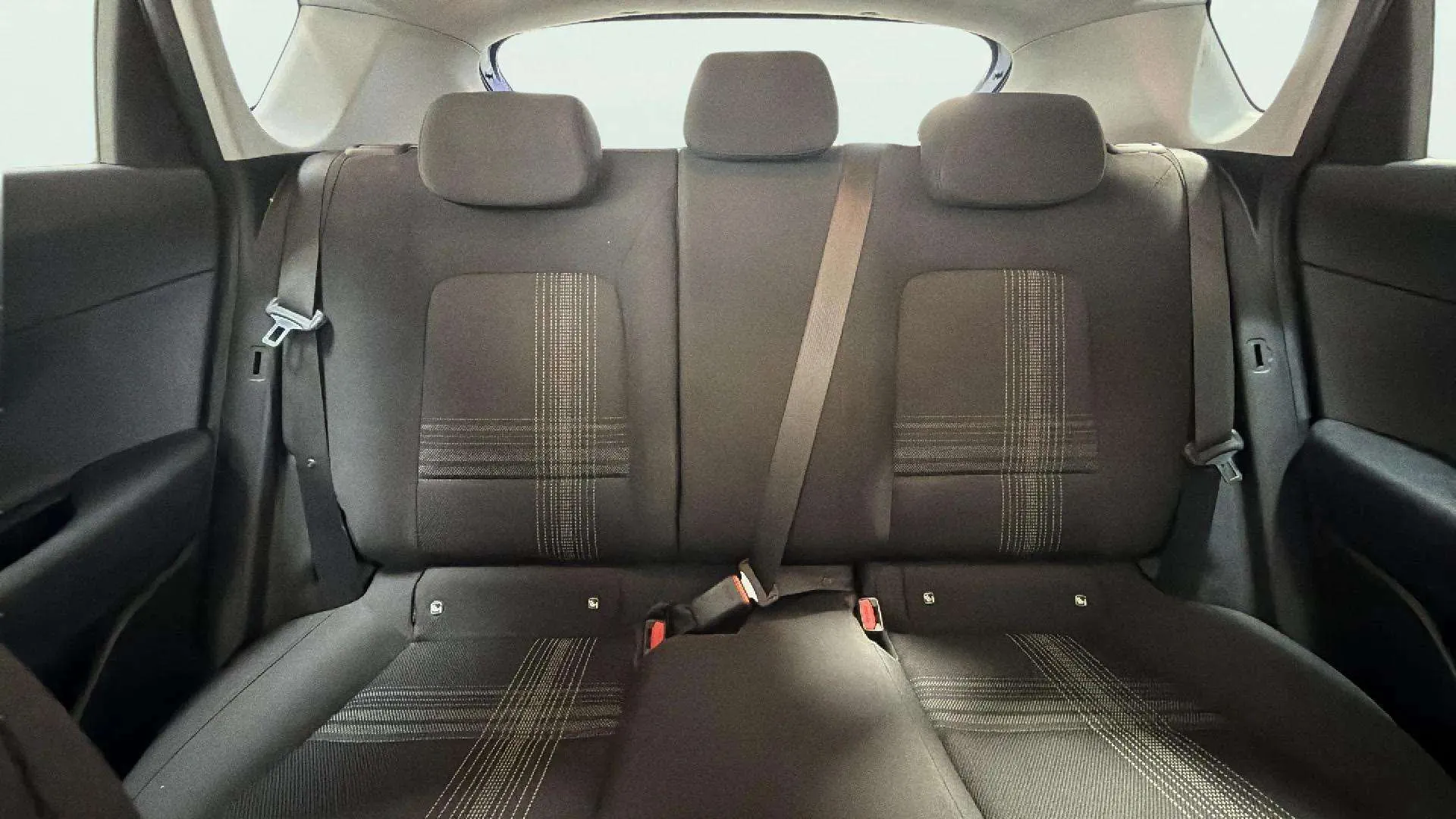 Hyundai Bayon 1.0 T-GDi 48V Tecno - foto 21