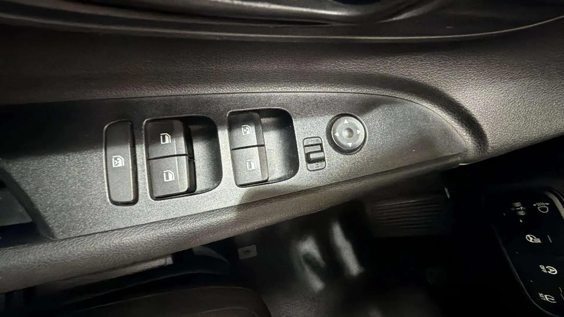 Hyundai Bayon 1.0 T-GDi 48V Tecno - foto 20