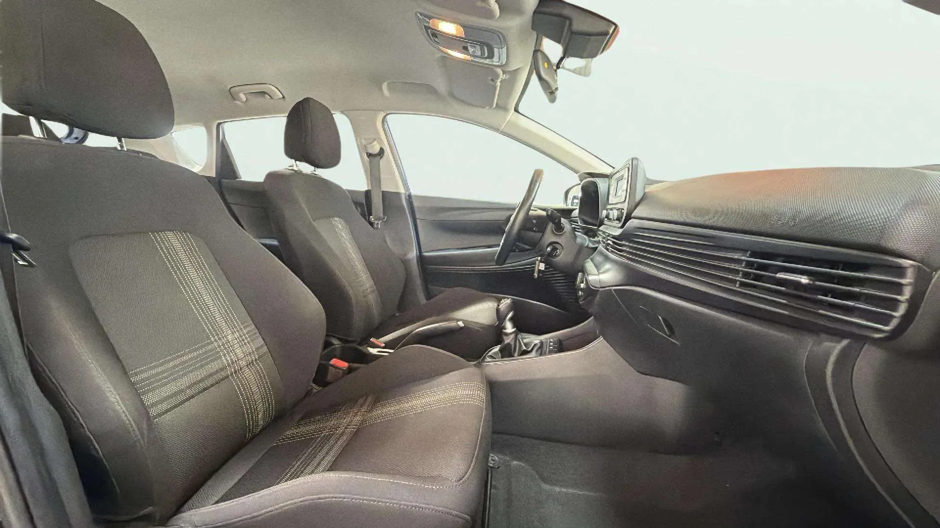 Hyundai Bayon 1.0 T-GDi 48V Tecno - foto 13
