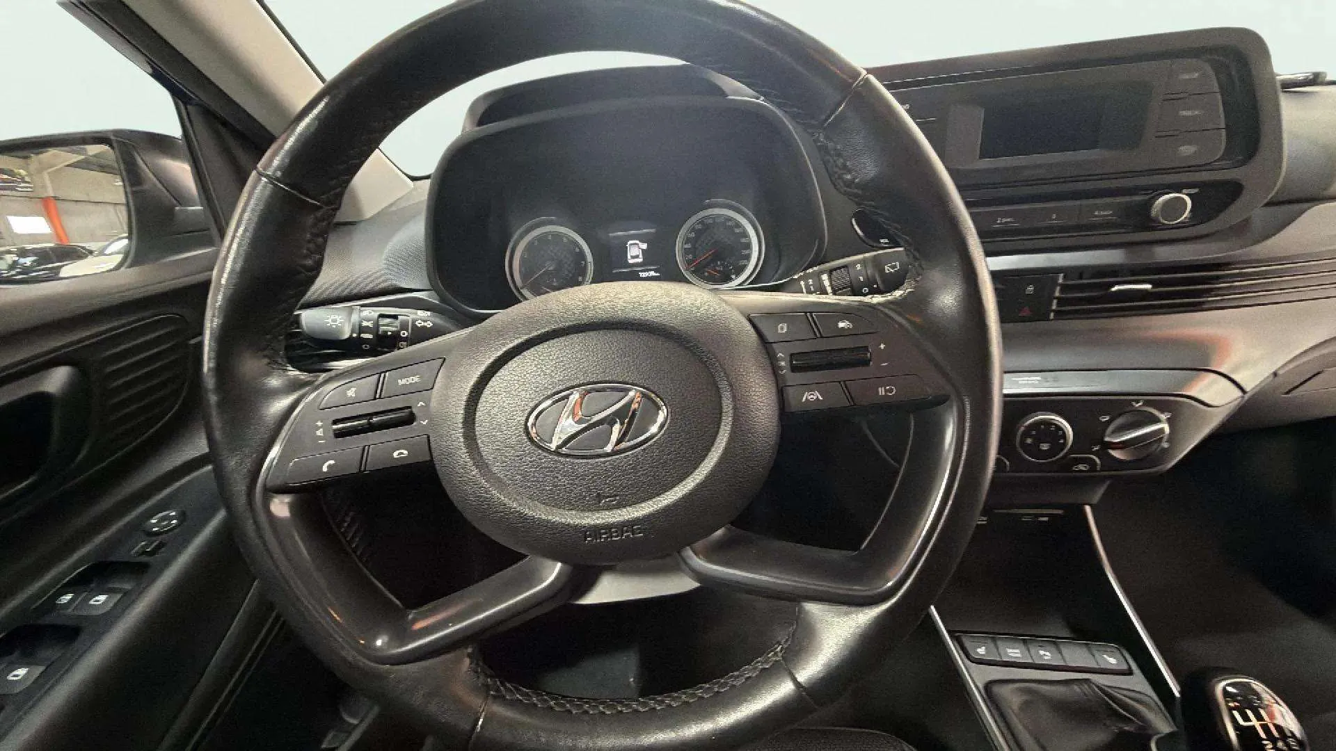 Hyundai Bayon 1.0 T-GDi 48V Tecno - foto 17