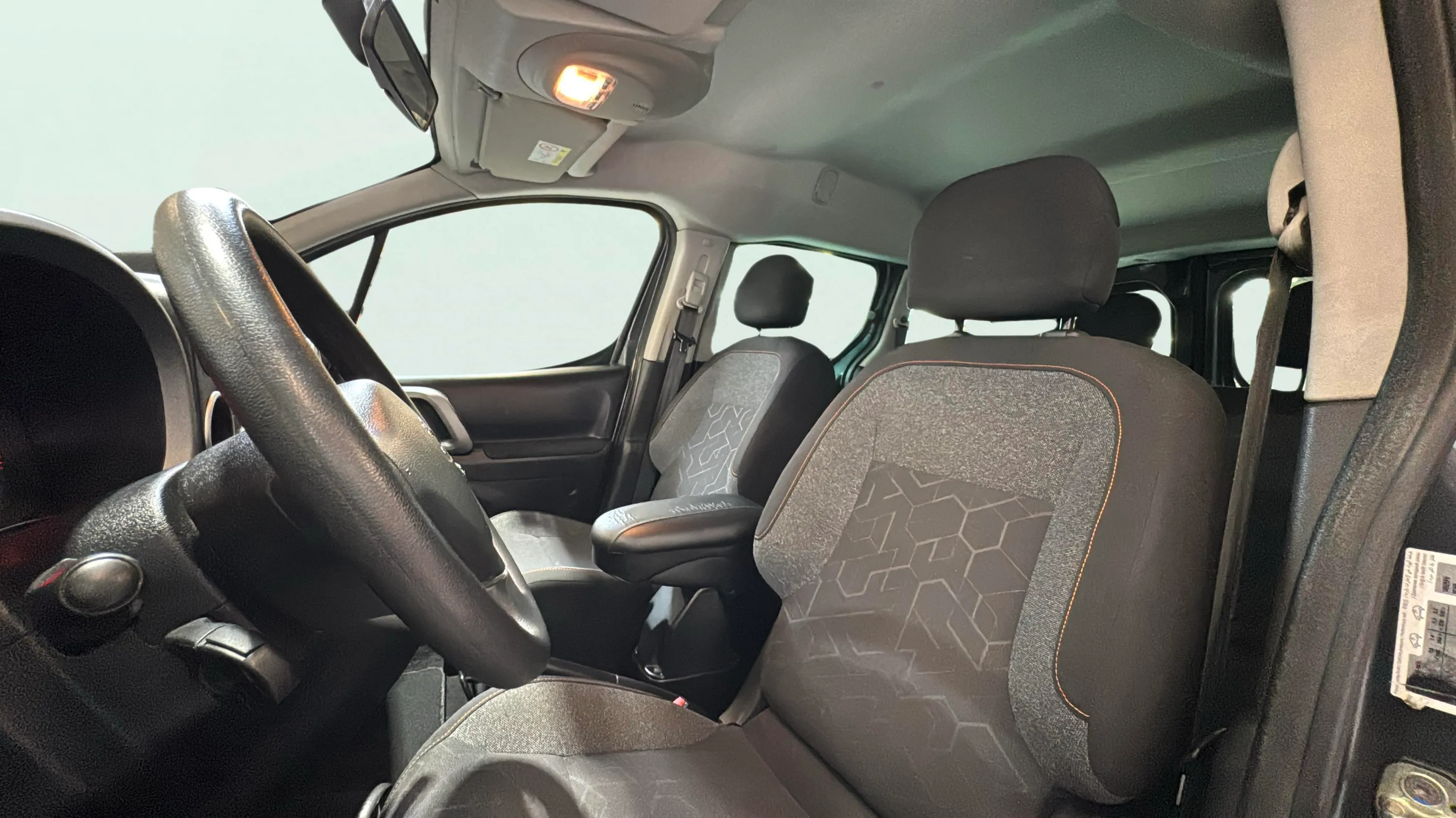 Peugeot Partner Tepee Active 1.2 PureTech - foto 13
