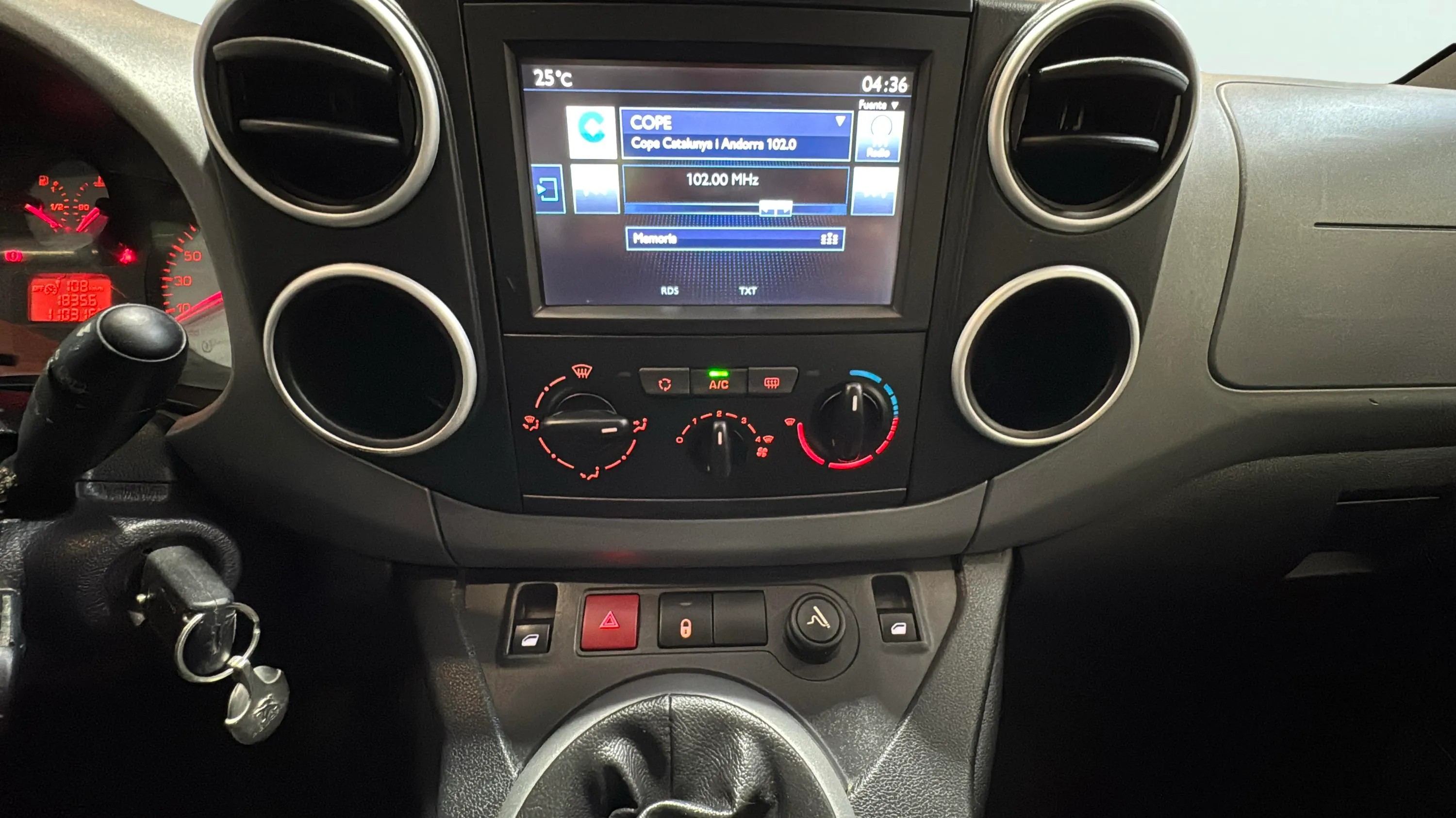 Peugeot Partner Tepee Active 1.2 PureTech - foto 21