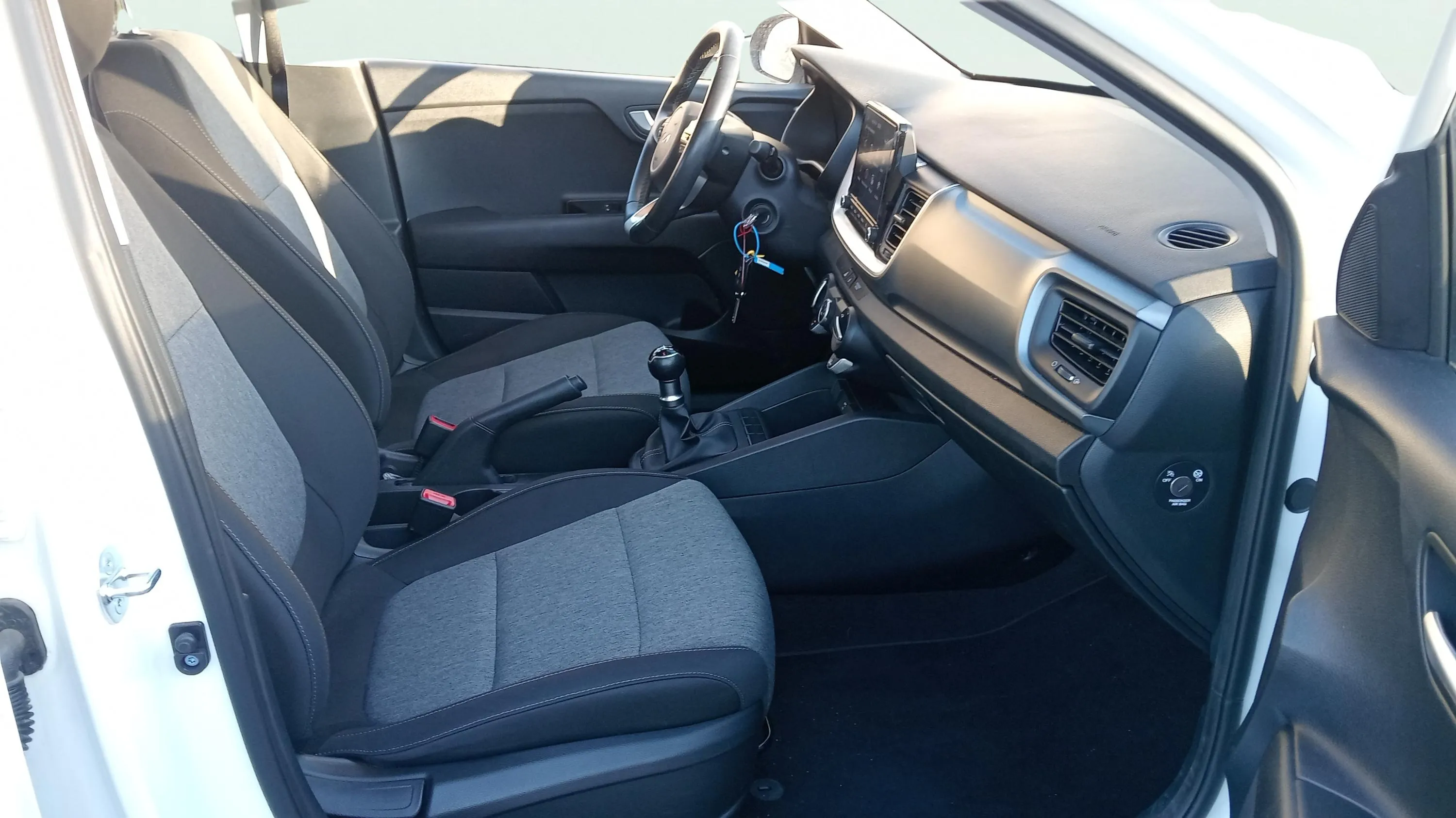 Kia Stonic 1.2 DPi Concept - foto 18