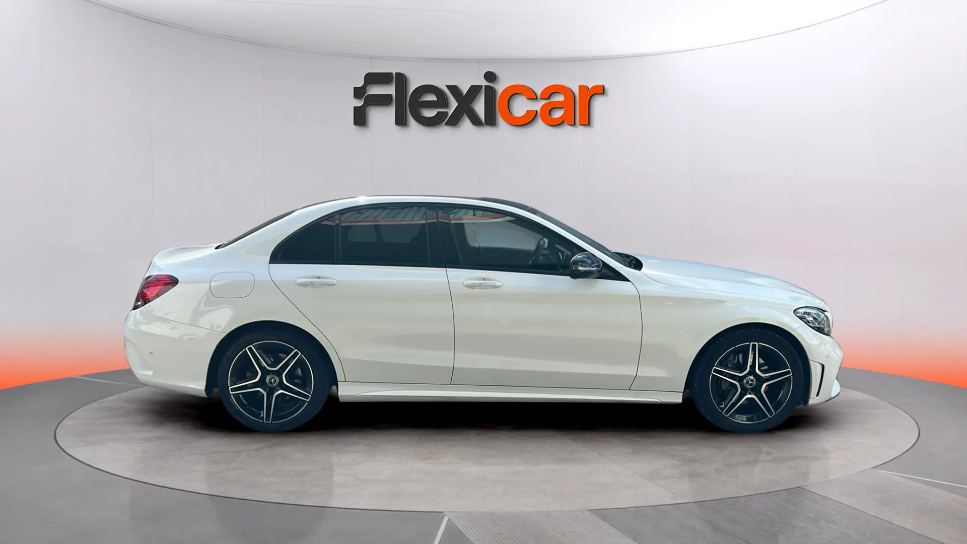 Mercedes-Benz Clase C C 200 d - foto 8