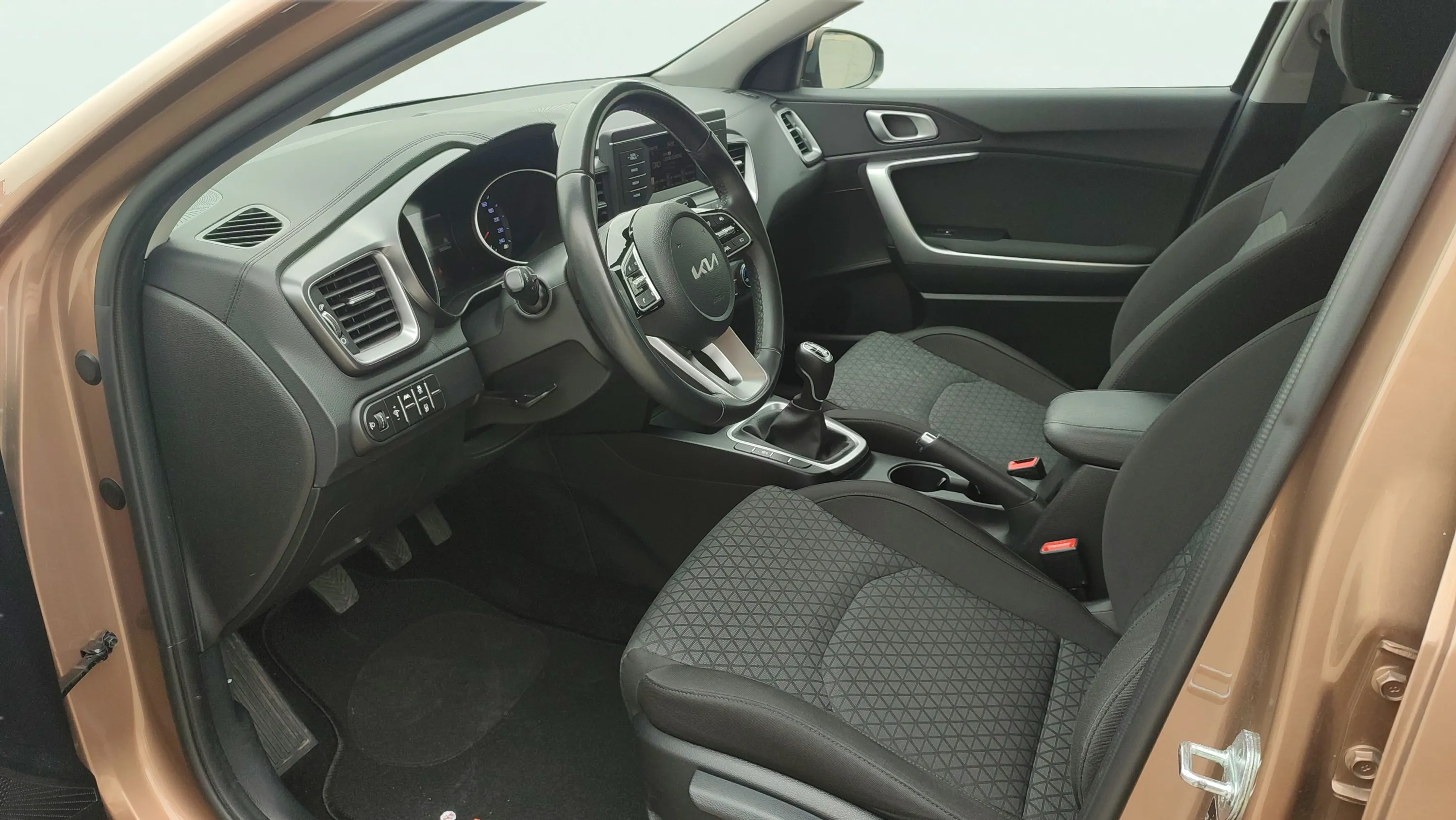 Kia Ceed 1.0 T-GDi Concept - foto 9