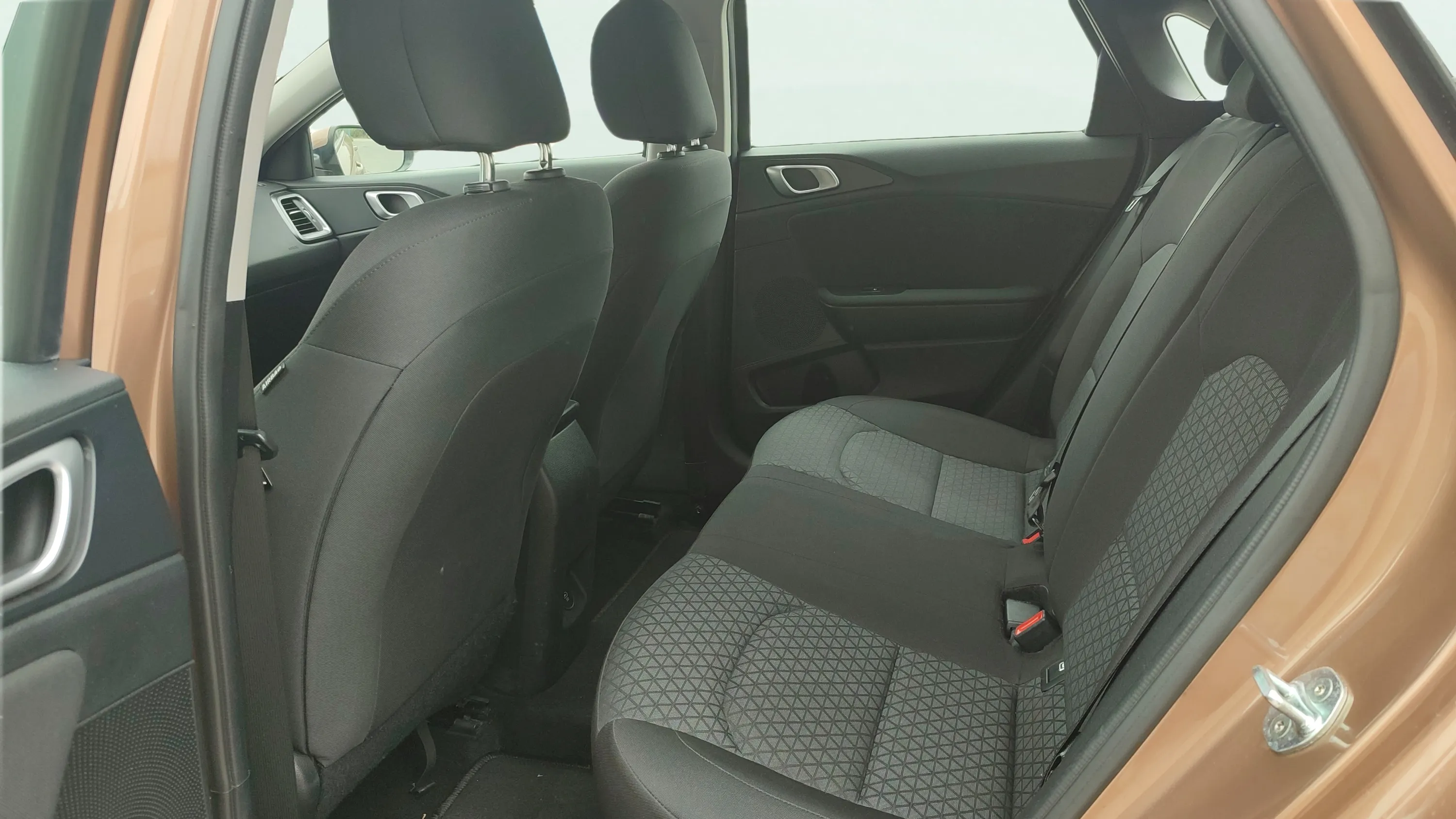Kia Ceed 1.0 T-GDi Concept - foto 16