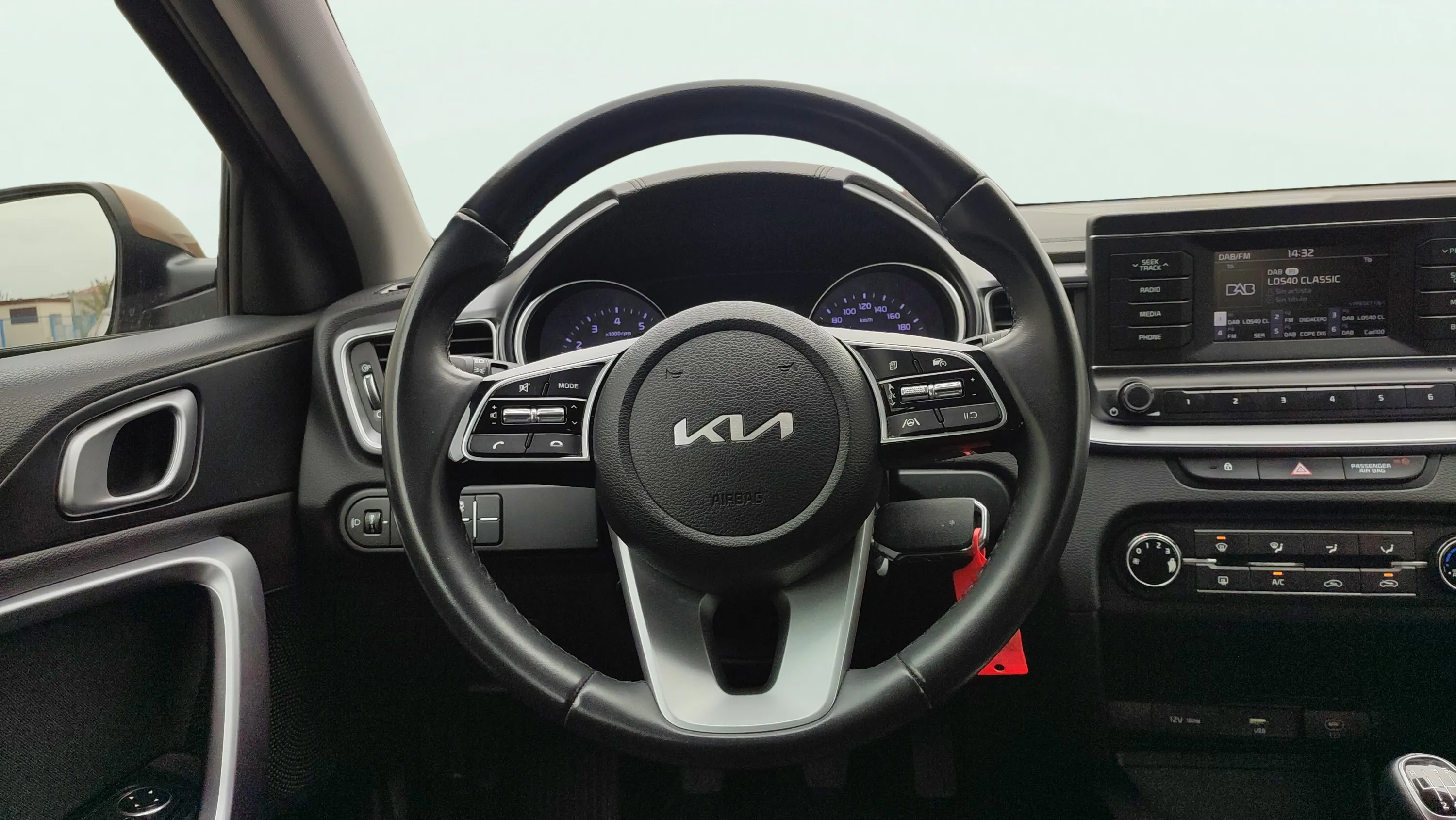Kia Ceed 1.0 T-GDi Concept - foto 12