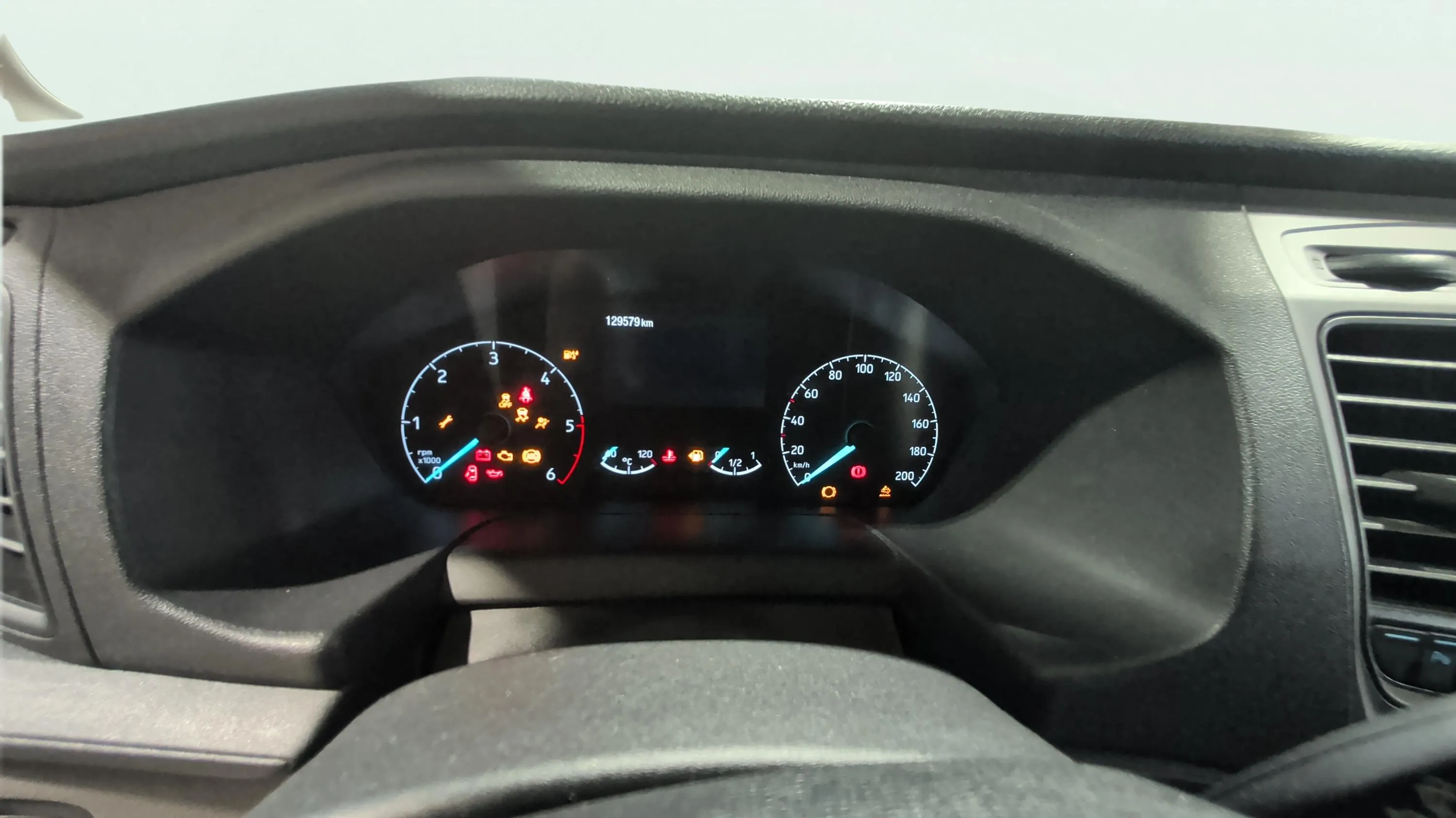 Ford Transit 350 L4H3 Van Trend RWD - foto 12