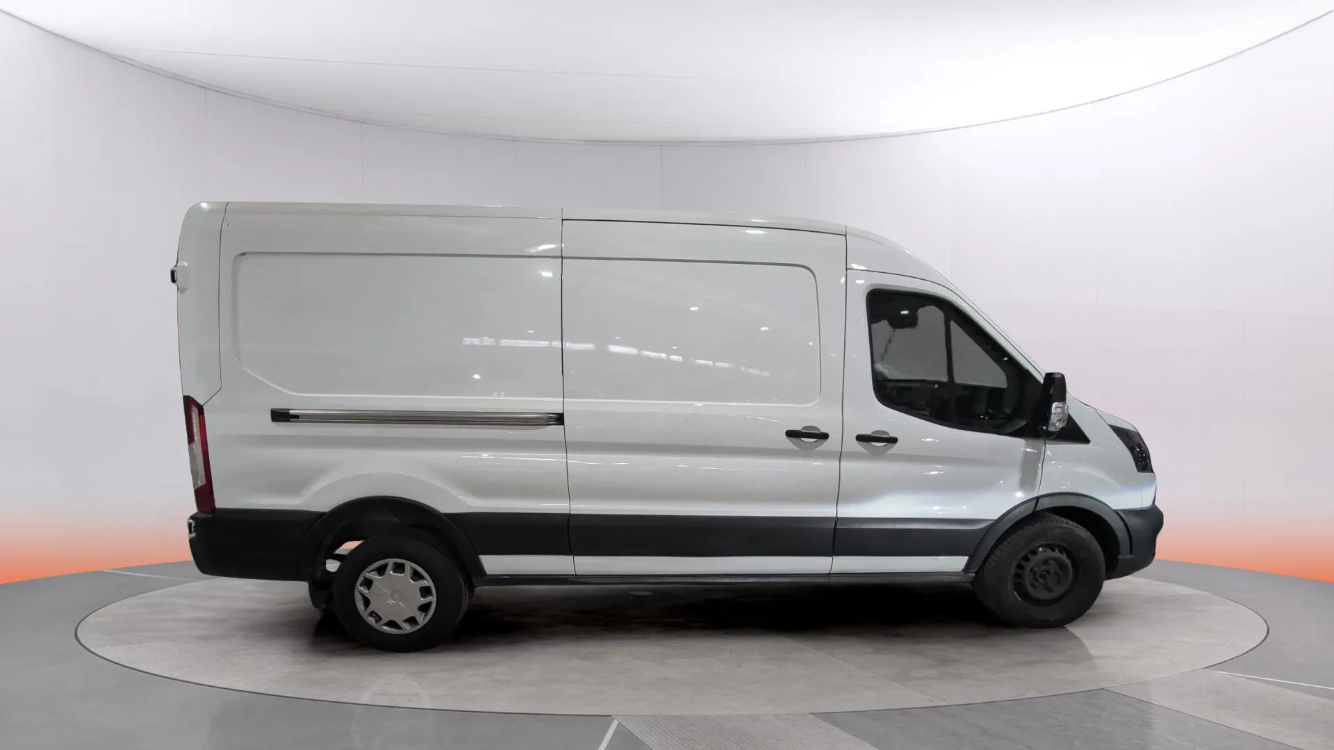 Ford Transit 350 L4H3 Van Trend RWD - foto 7