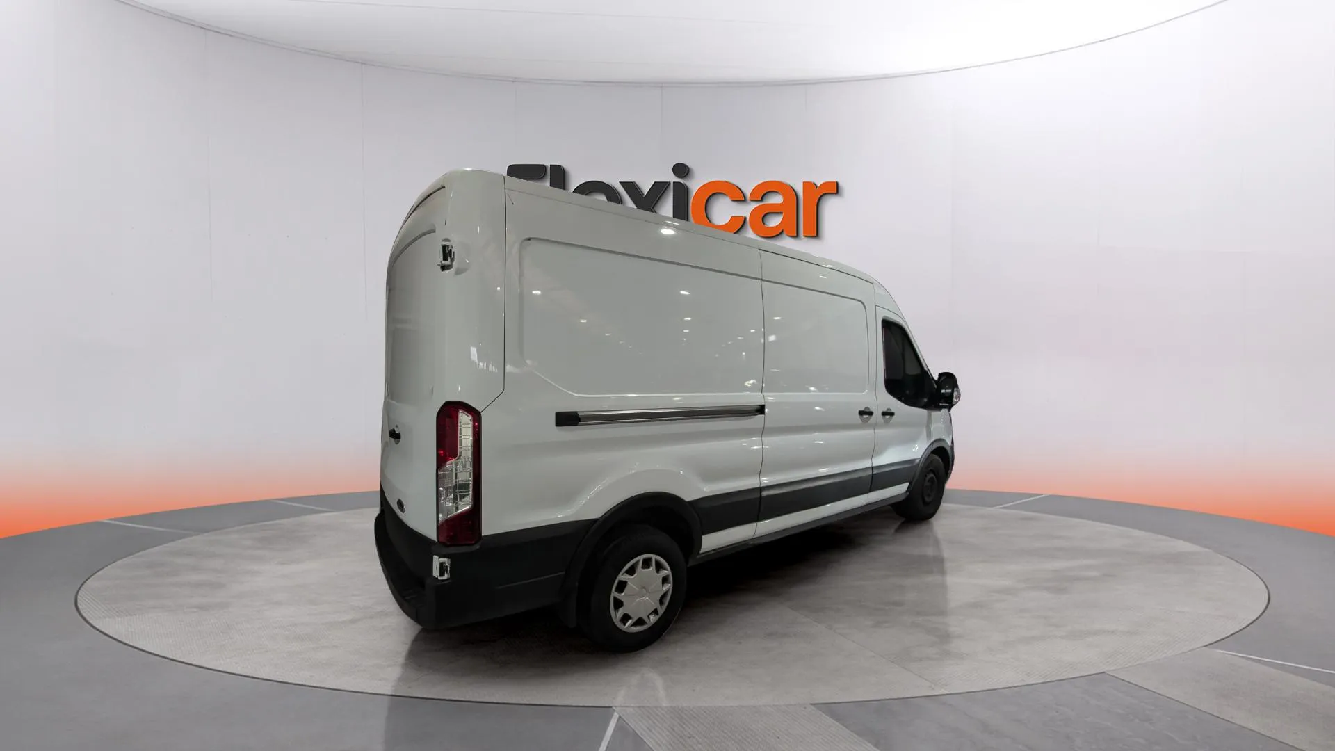 Ford Transit 350 L4H3 Van Trend RWD - foto 8