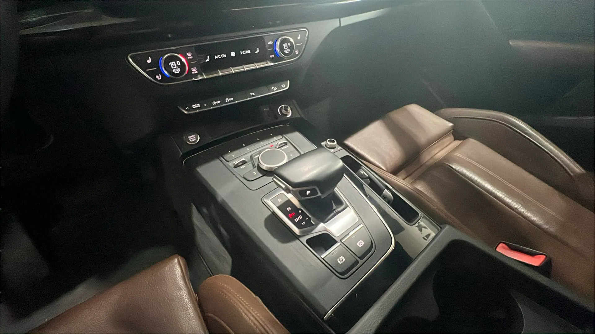 Audi Q5 Advanced 45 TFSI quattro - foto 28