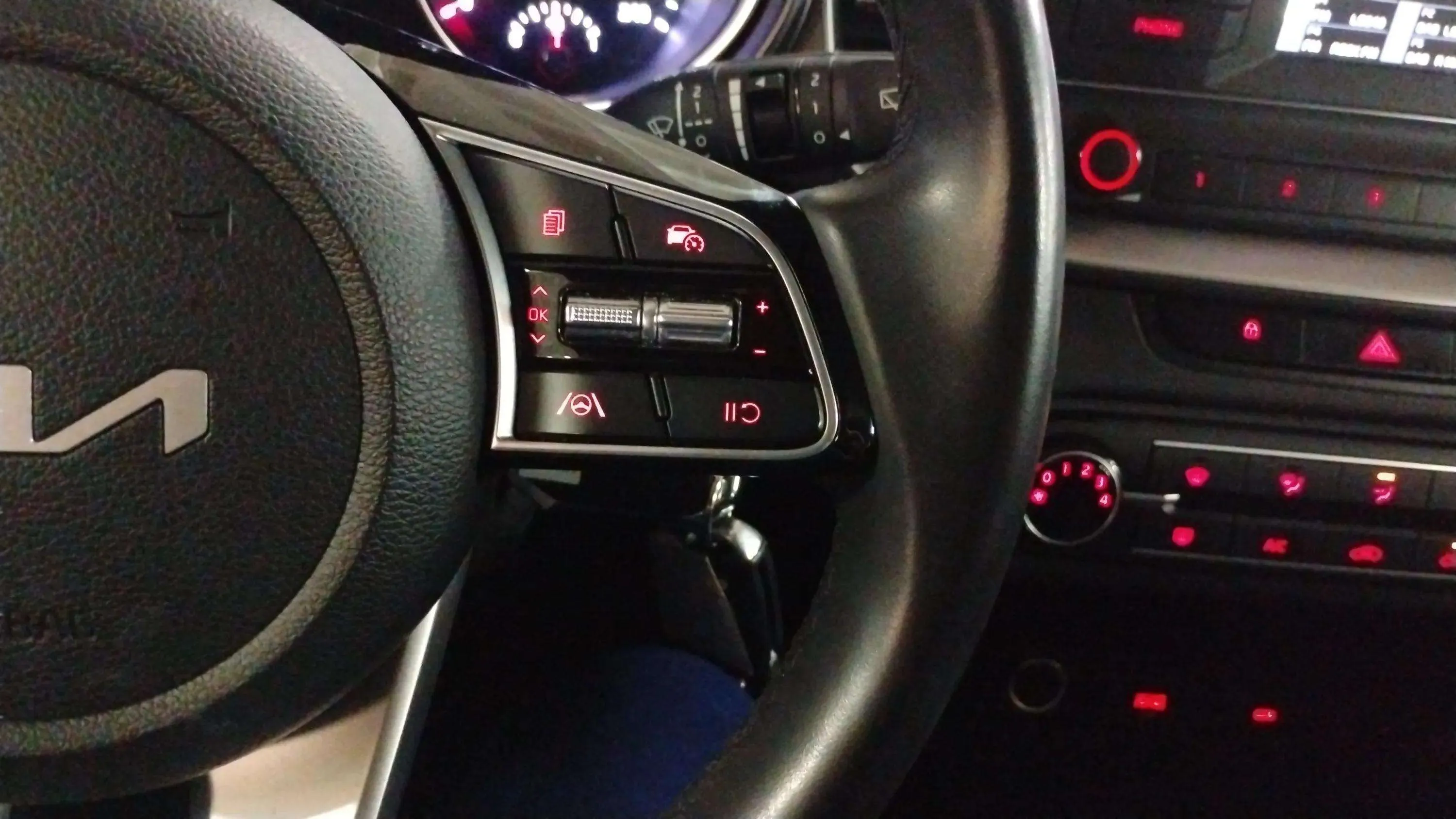 Kia Ceed 1.0 T-GDi Concept - foto 11