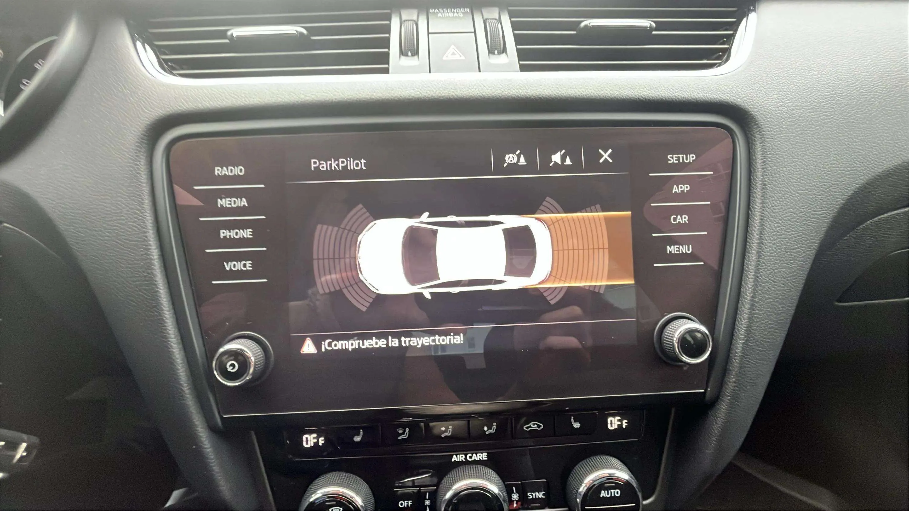 Škoda Octavia 2.0 TSI RS - foto 17
