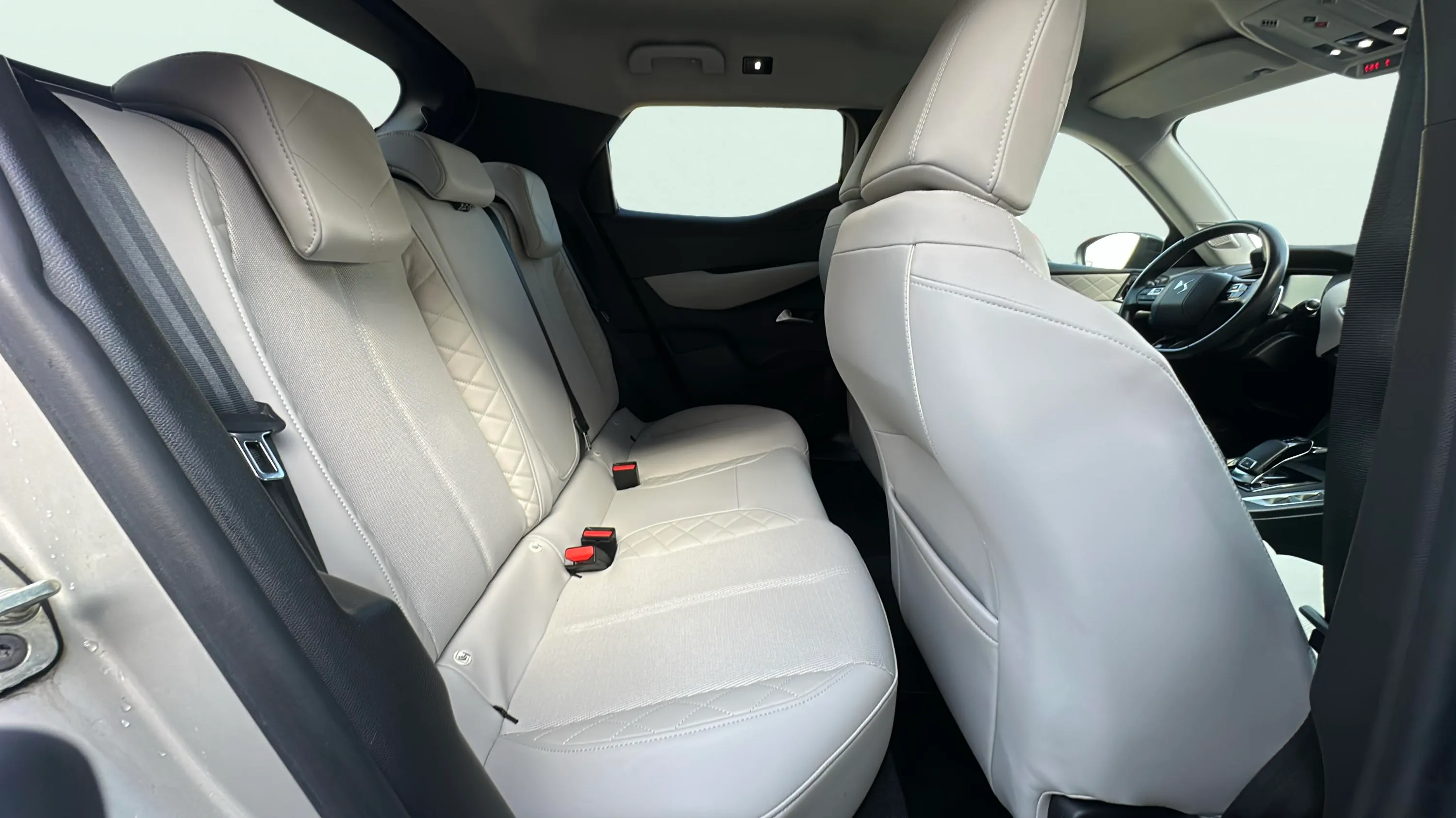 DS DS 3 Crossback PureTech Performance Line - foto 22