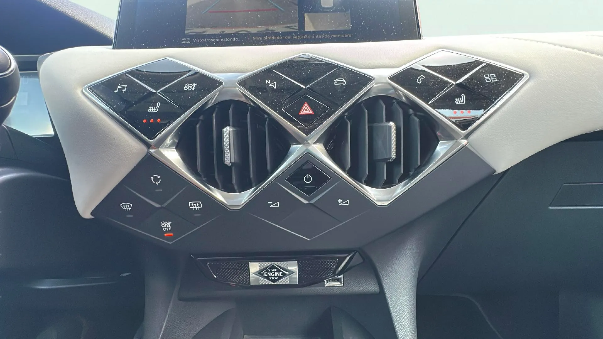 DS DS 3 Crossback PureTech Performance Line - foto 18