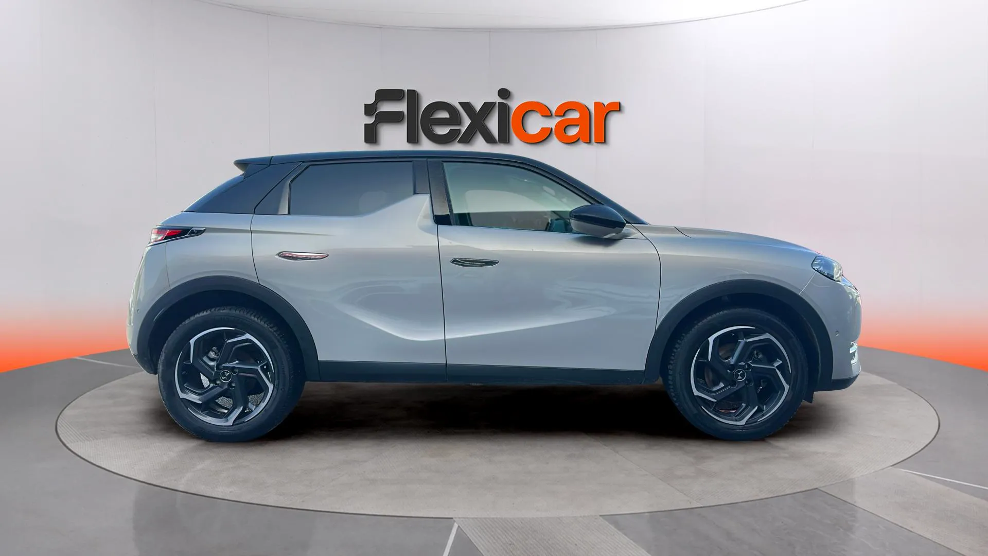 DS DS 3 Crossback PureTech Performance Line - foto 3