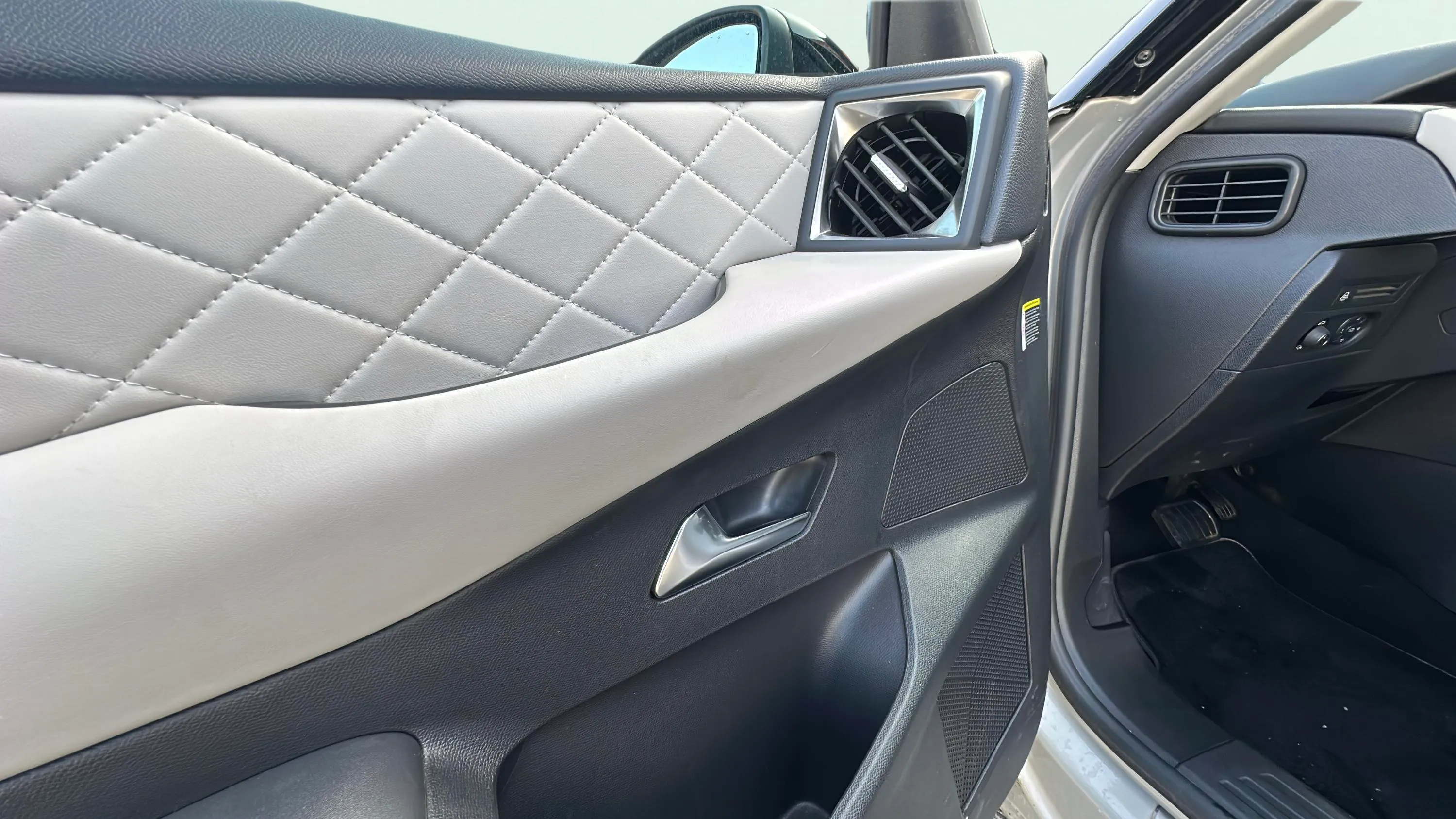 DS DS 3 Crossback PureTech Performance Line - foto 26
