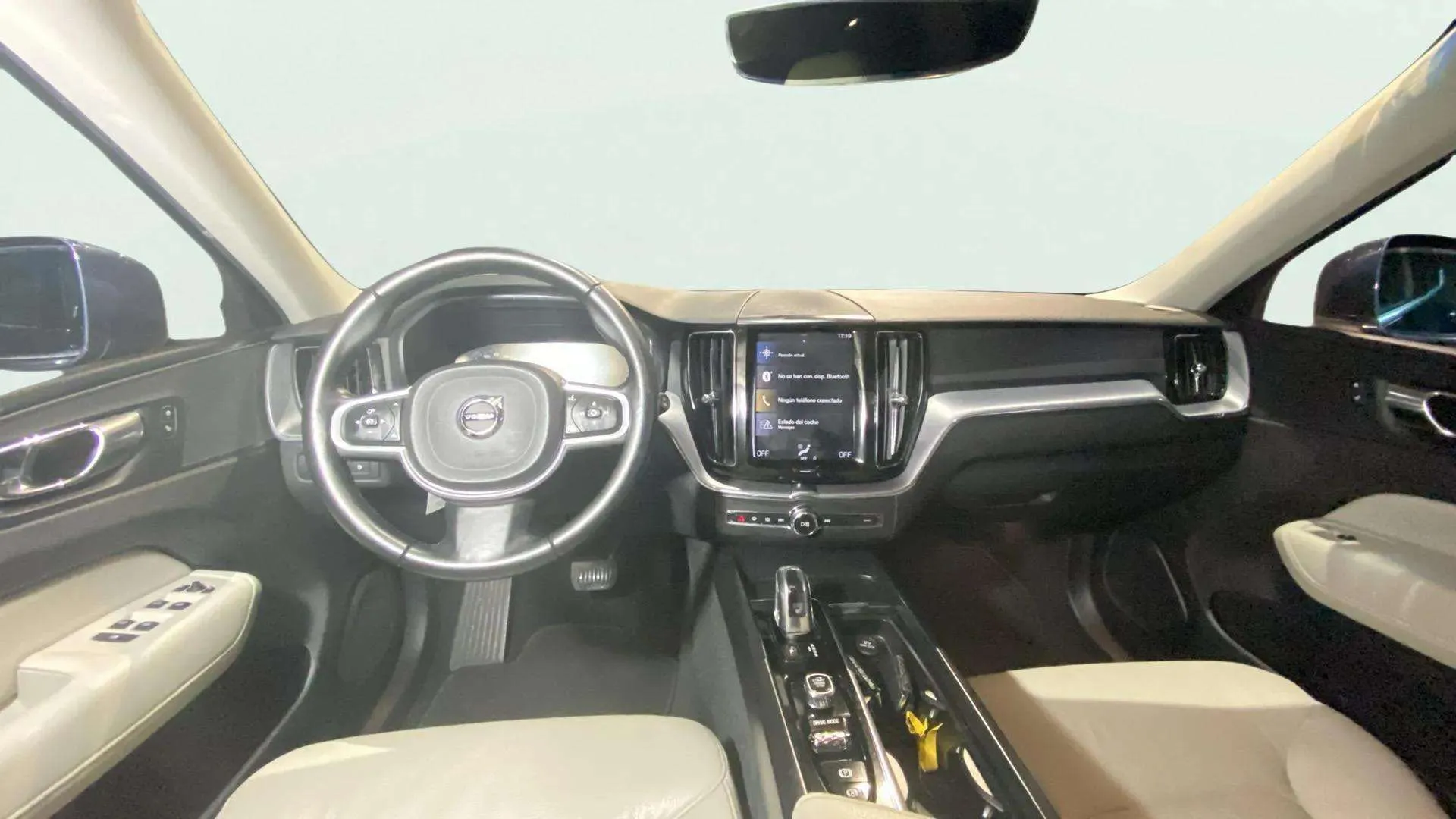 Volvo XC60 2.0 T8 AWD Inscription - foto 12