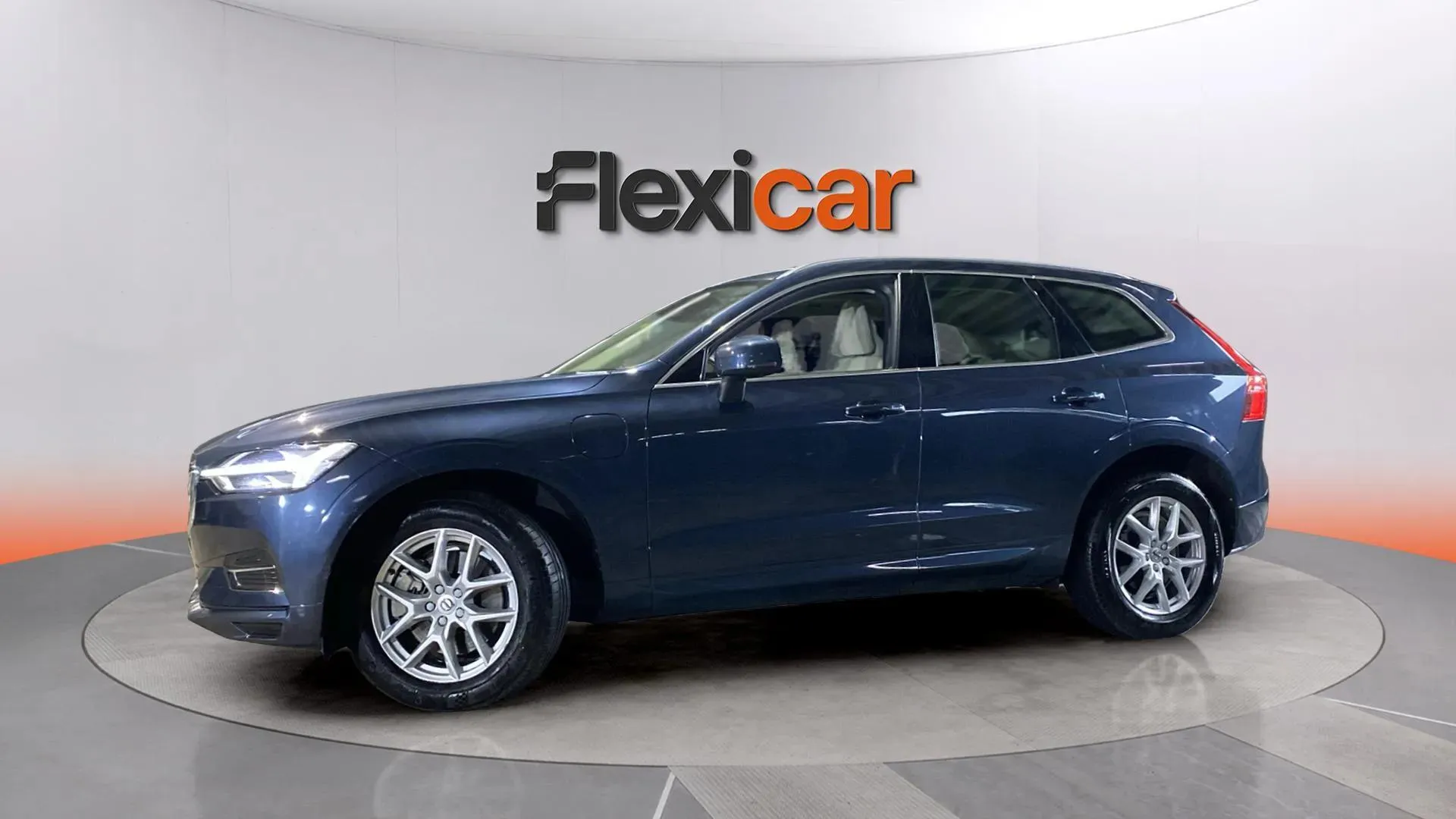 Volvo XC60 2.0 T8 AWD Inscription - foto 2