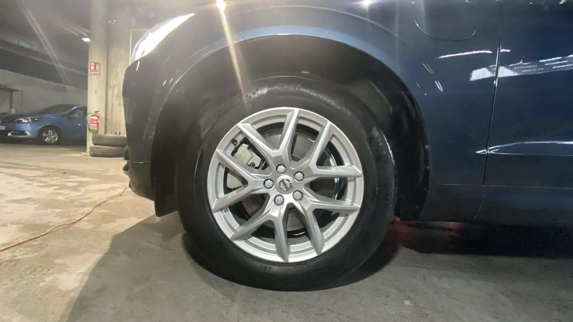 Volvo XC60 2.0 T8 AWD Inscription - foto 19