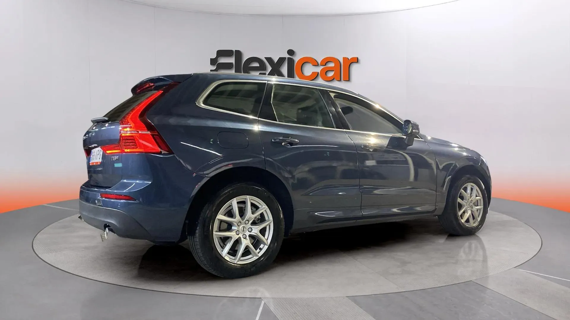 Volvo XC60 2.0 T8 AWD Inscription - foto 8