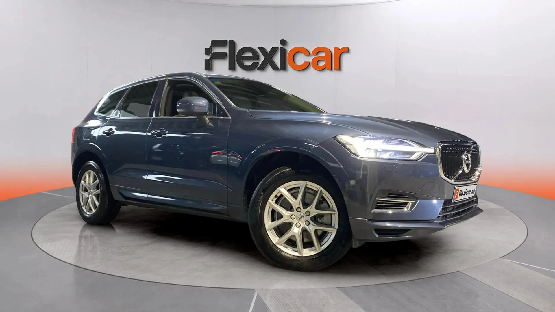 Volvo XC60 2.0 T8 AWD Inscription - foto 1