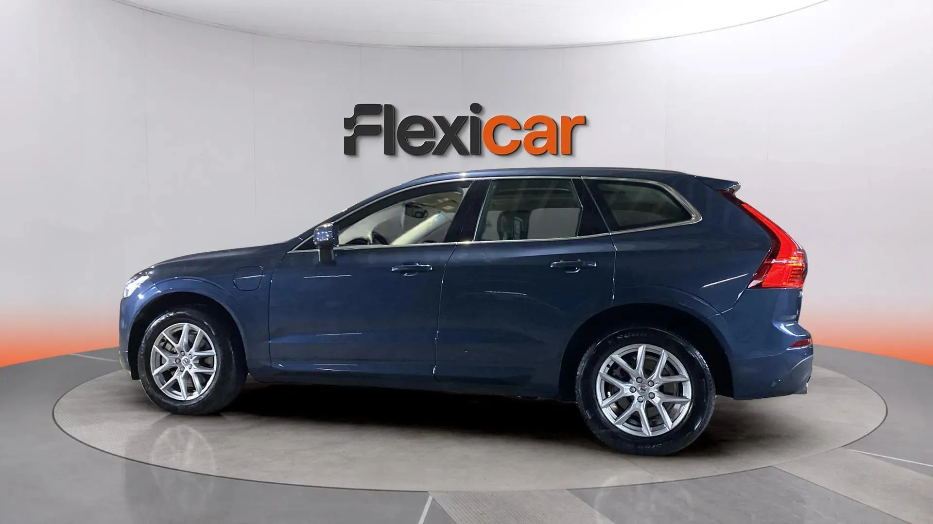 Volvo XC60 2.0 T8 AWD Inscription - foto 4