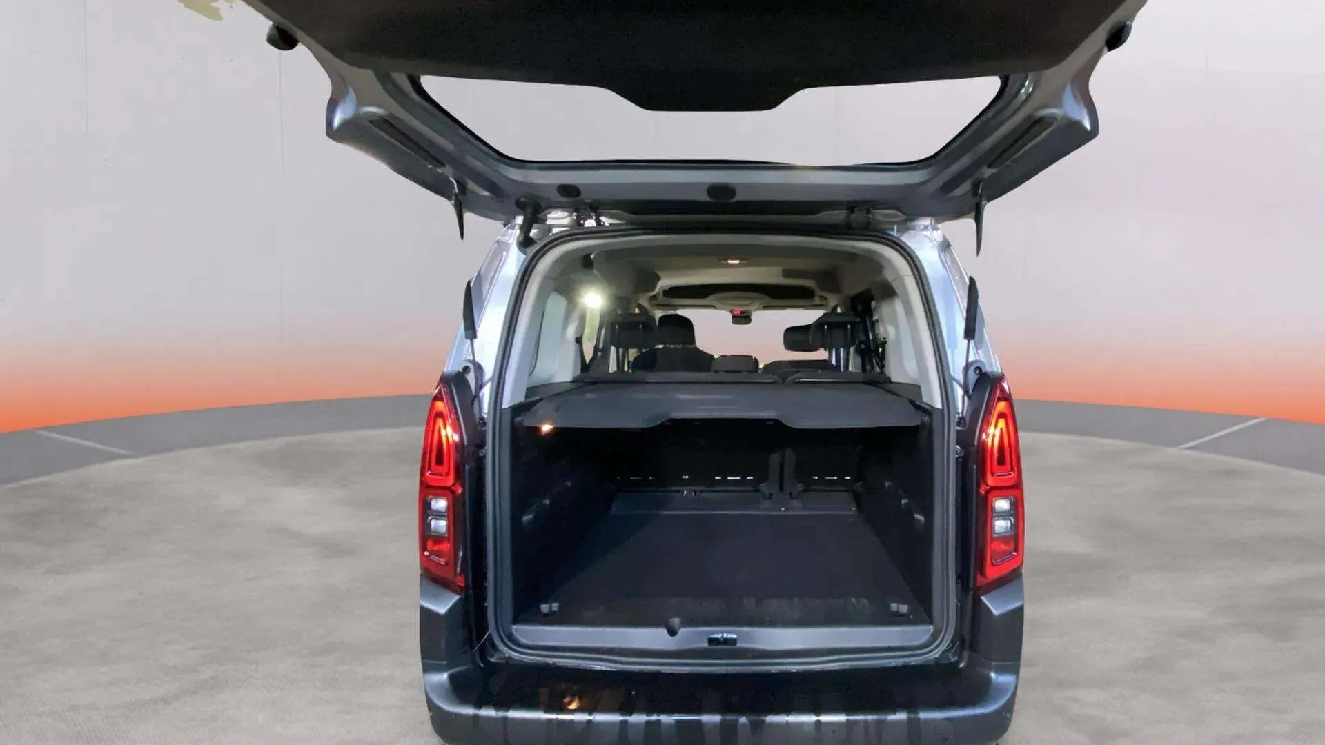Citroën Berlingo Talla M BlueHDi 100 Plus - foto 18