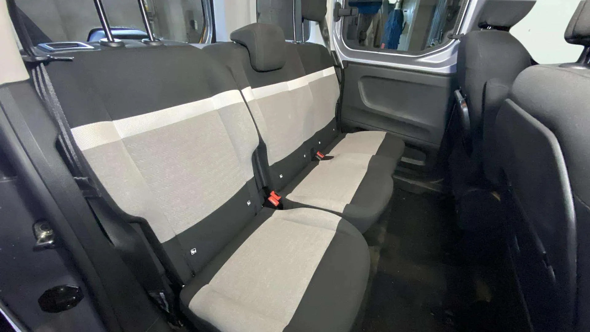 Citroën Berlingo Talla M BlueHDi 100 Plus - foto 16
