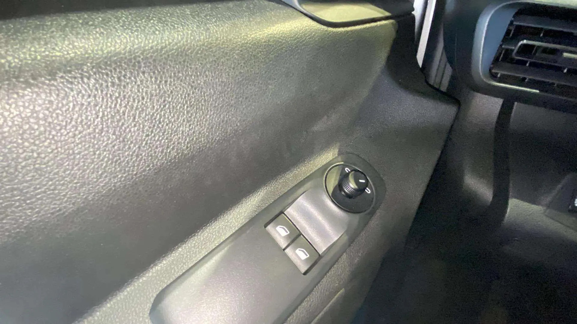 Citroën Berlingo Talla M BlueHDi 100 Plus - foto 23
