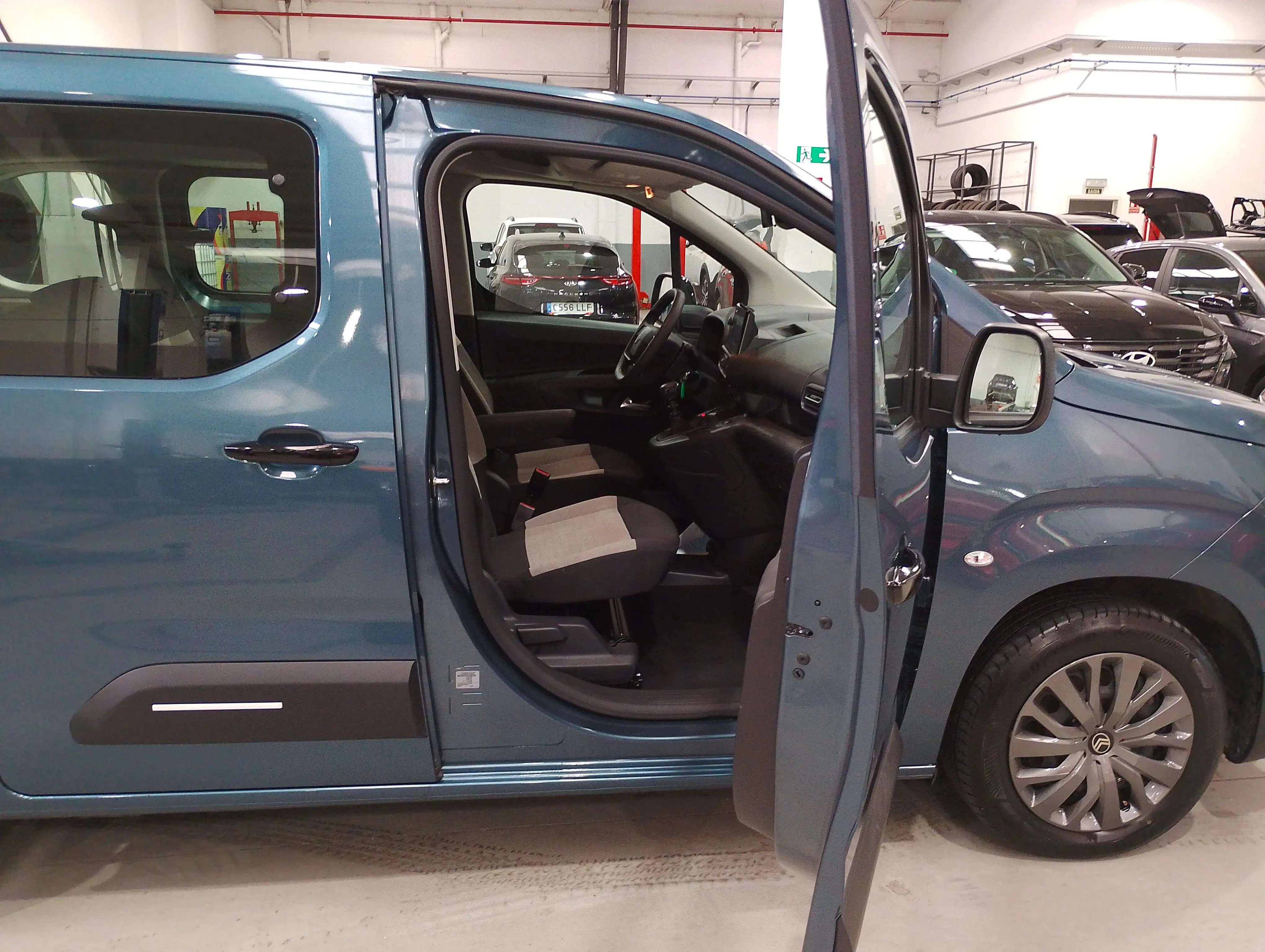 Citroën Berlingo Talla M BlueHDi 100 - foto 14