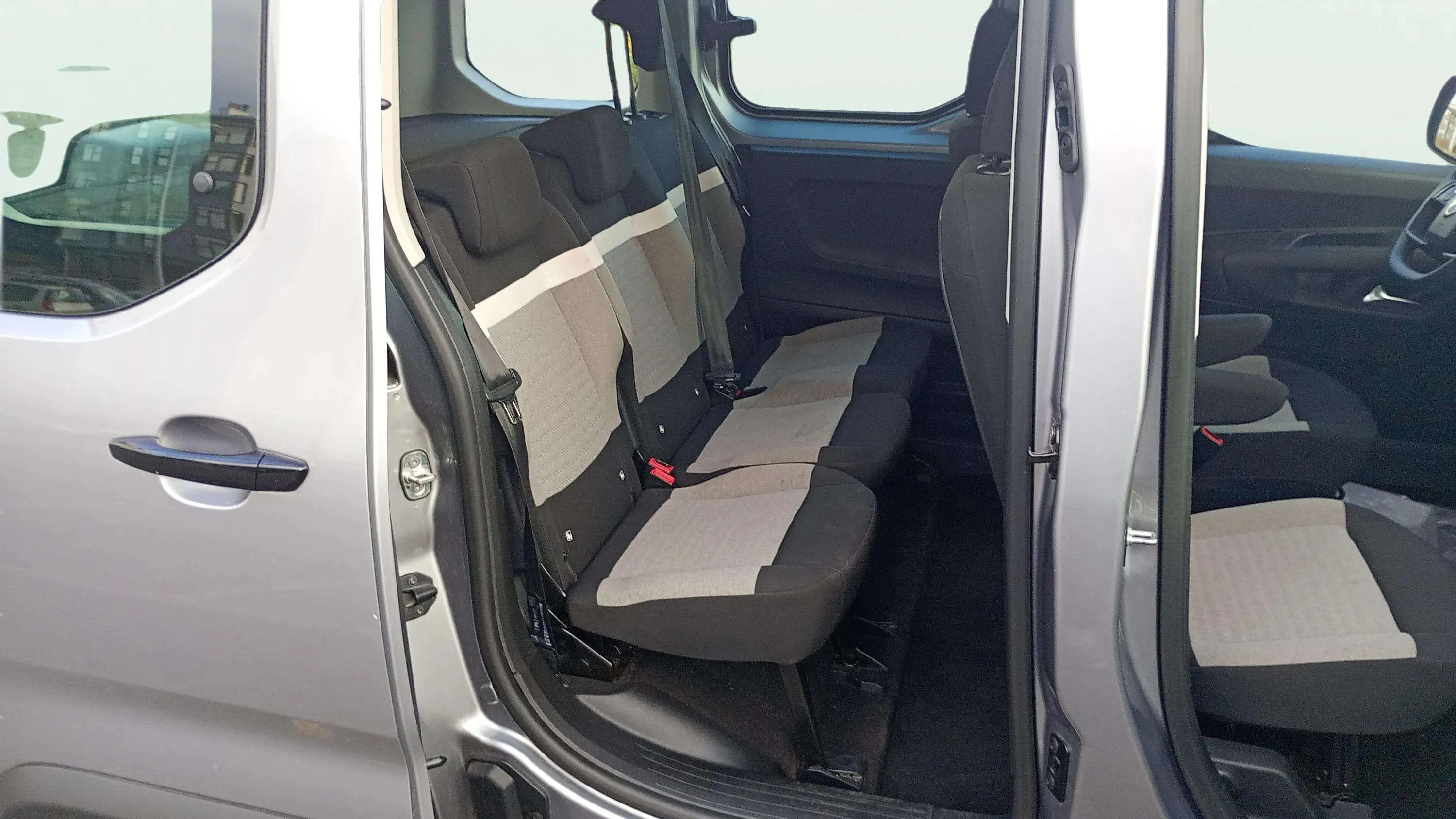 Citroën Berlingo Talla XL BlueHDi 100 Plus - foto 14