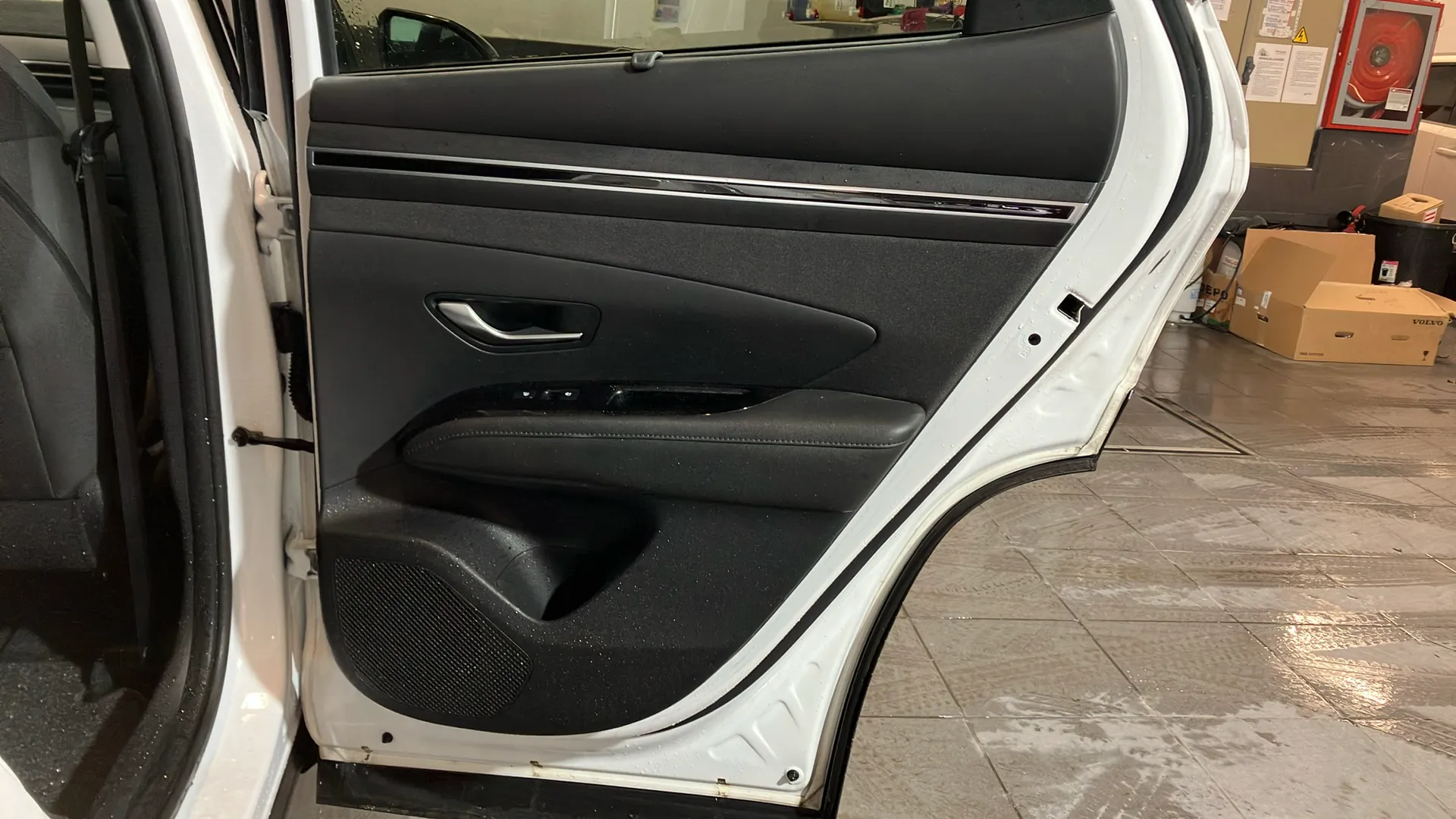Hyundai Tucson 1.6 CRDi 48V Tecno 2C - foto 22
