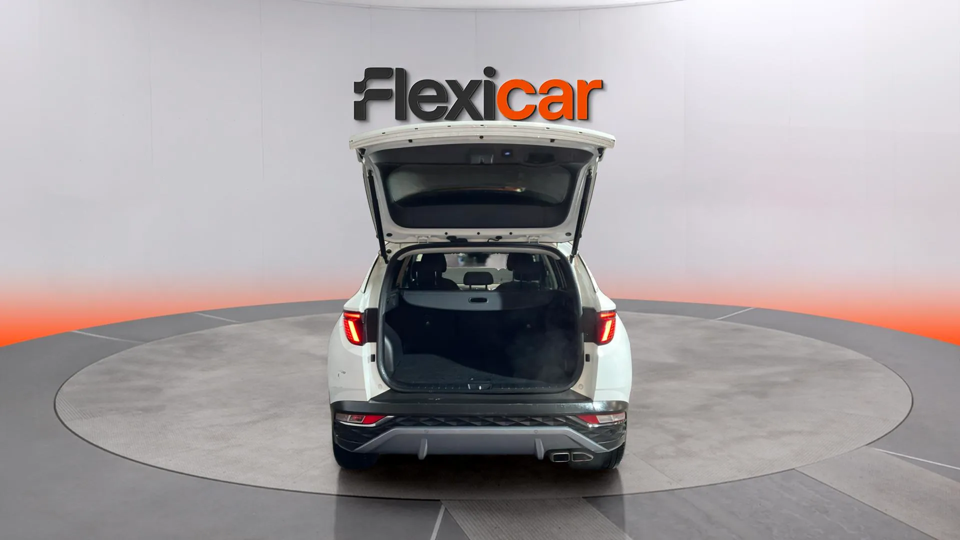 Hyundai Tucson 1.6 CRDi 48V Tecno 2C - foto 9